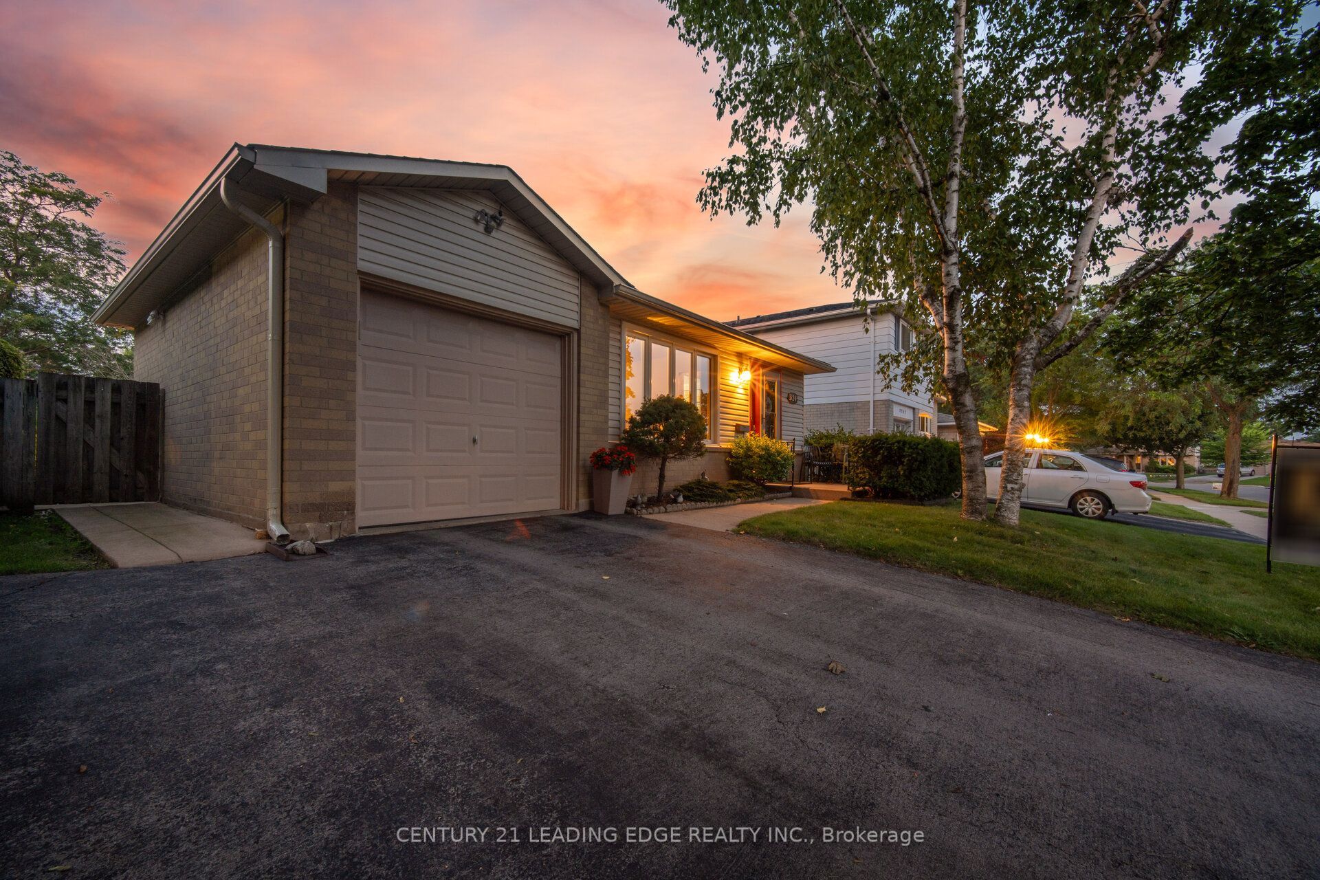 3245 Lansdown Drive, Burlington, On L7m 1k1