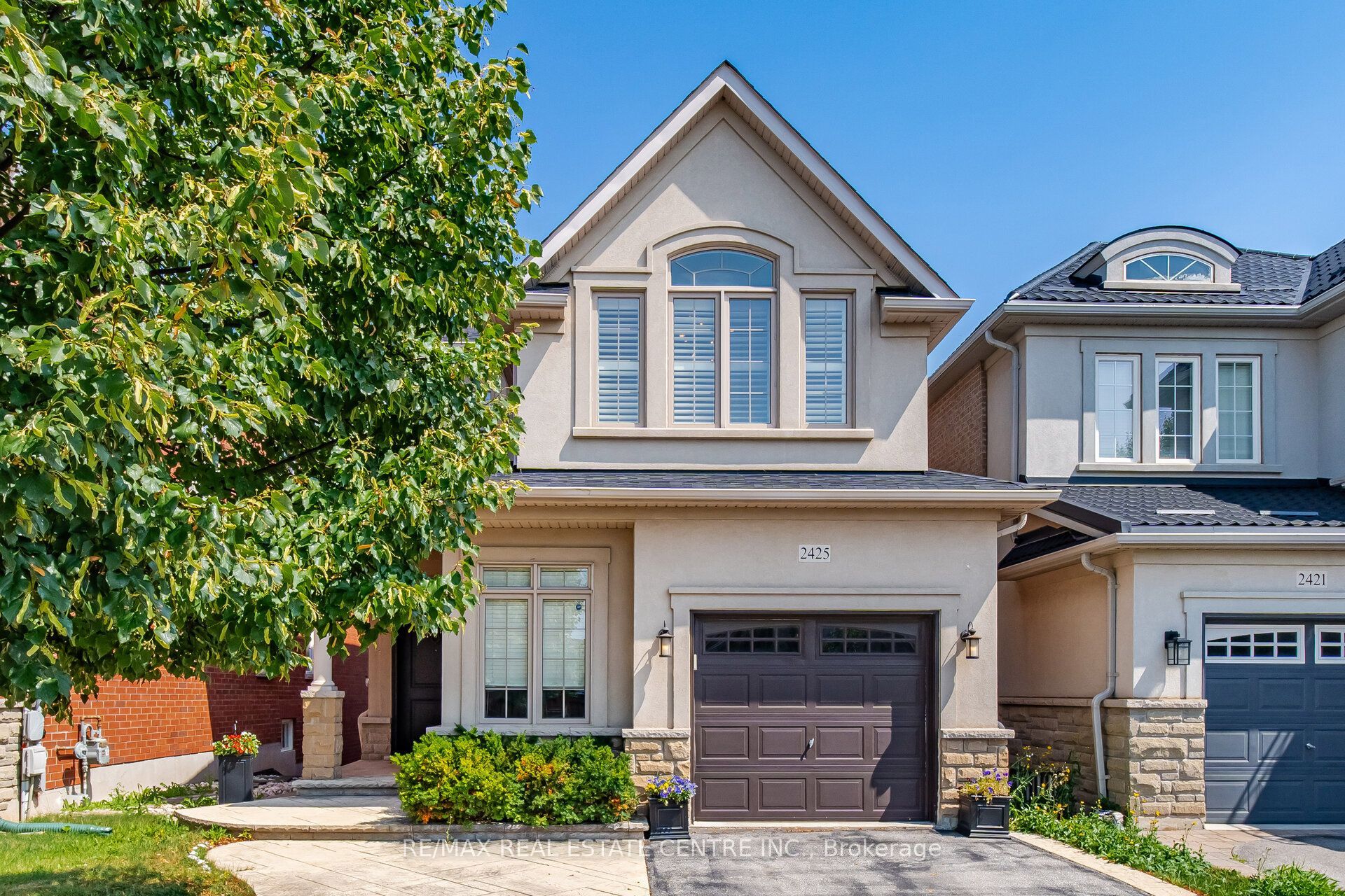 2425 Quetico Crescent, Oakville, On L6m 0r4