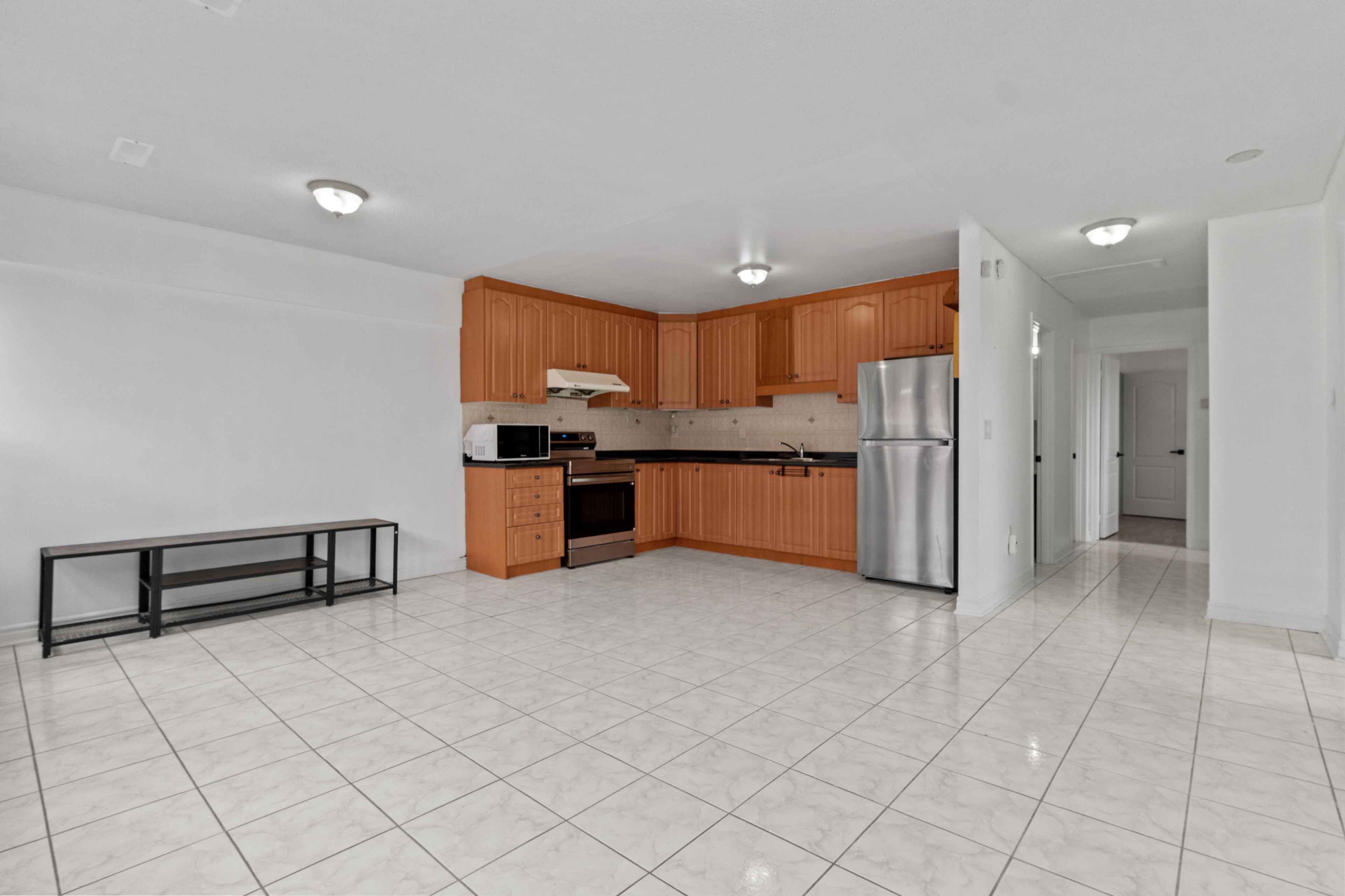 2922 Islington Avenue 3, Toronto, On M9l 2k4