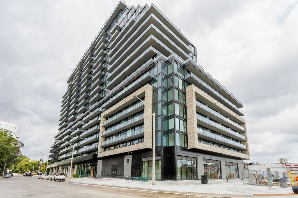 3009 Novar Road 1422, Mississauga, On L5b 1h7