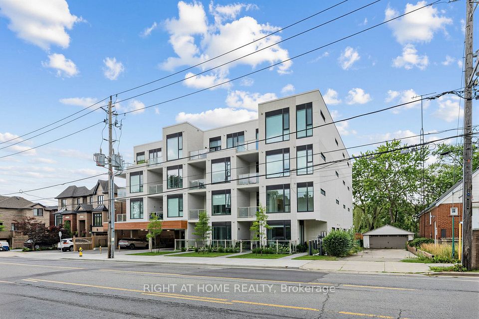 722 Marlee Avenue 207, Toronto, On M6b 3j7