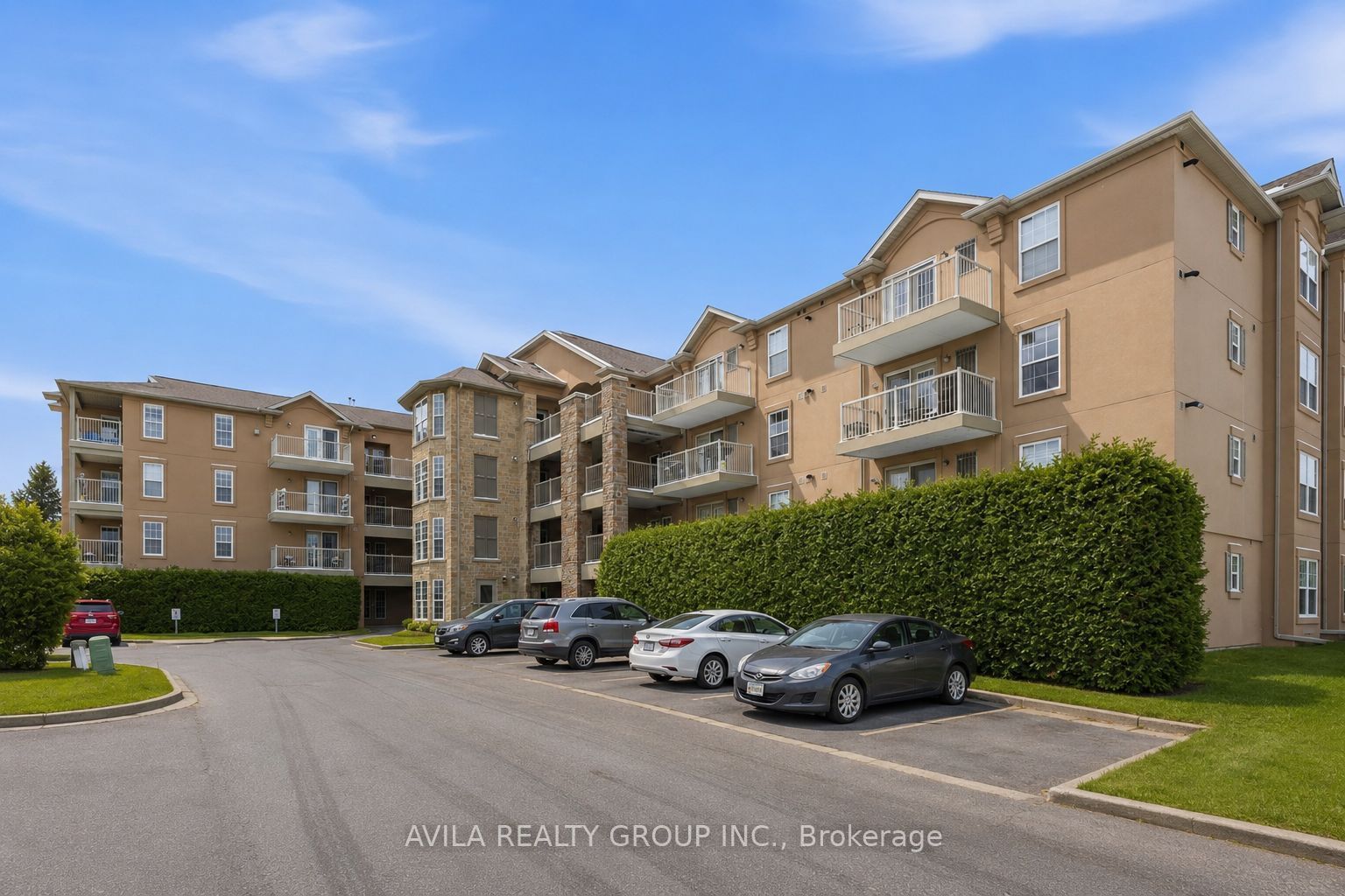 1460 Bishops Gate 203, Oakville, On L6m 4n5