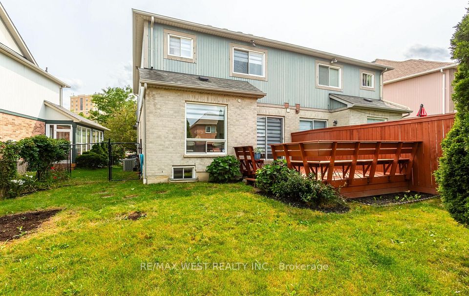 5239 Bushelgrove Circle, Mississauga, On L5m 6c5