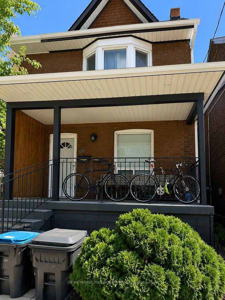 827 Dupont Street, Toronto, On M6g 1z7