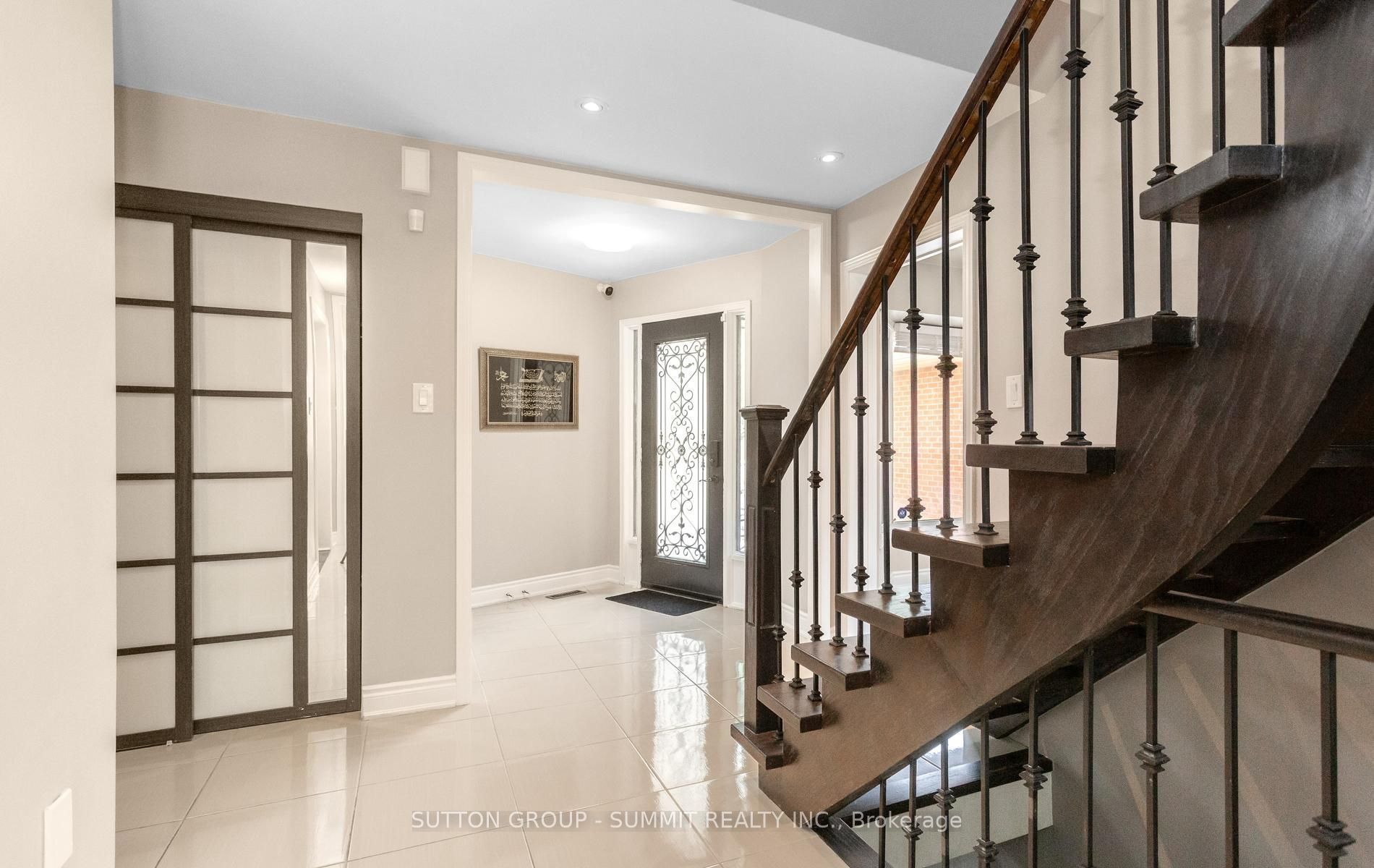 7136 Baywood Court, Mississauga, On L5n 5n6