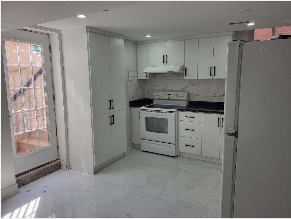 23 Castlehill Road, Brampton, On L6x 4e3