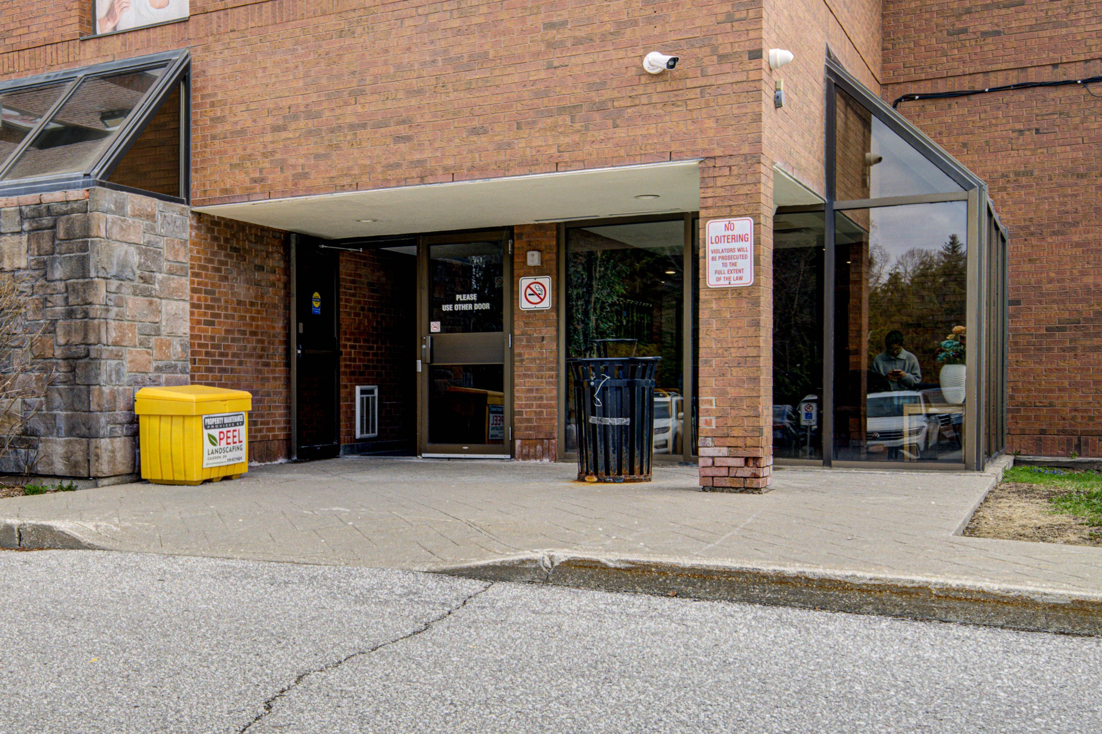 15 Elizabeth Street L10, Orangeville, On L9w 3x3