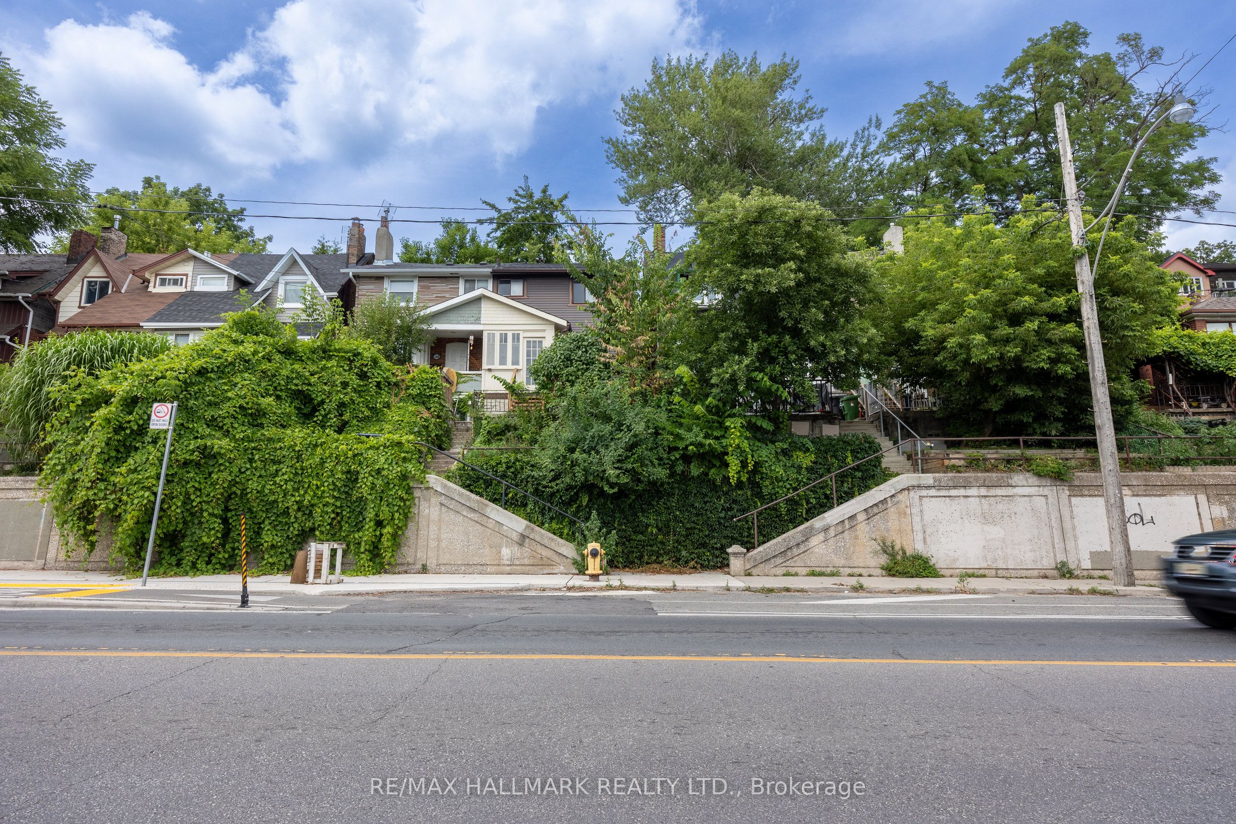 1366 Davenport Road Upper, Toronto, On M6h 2g9