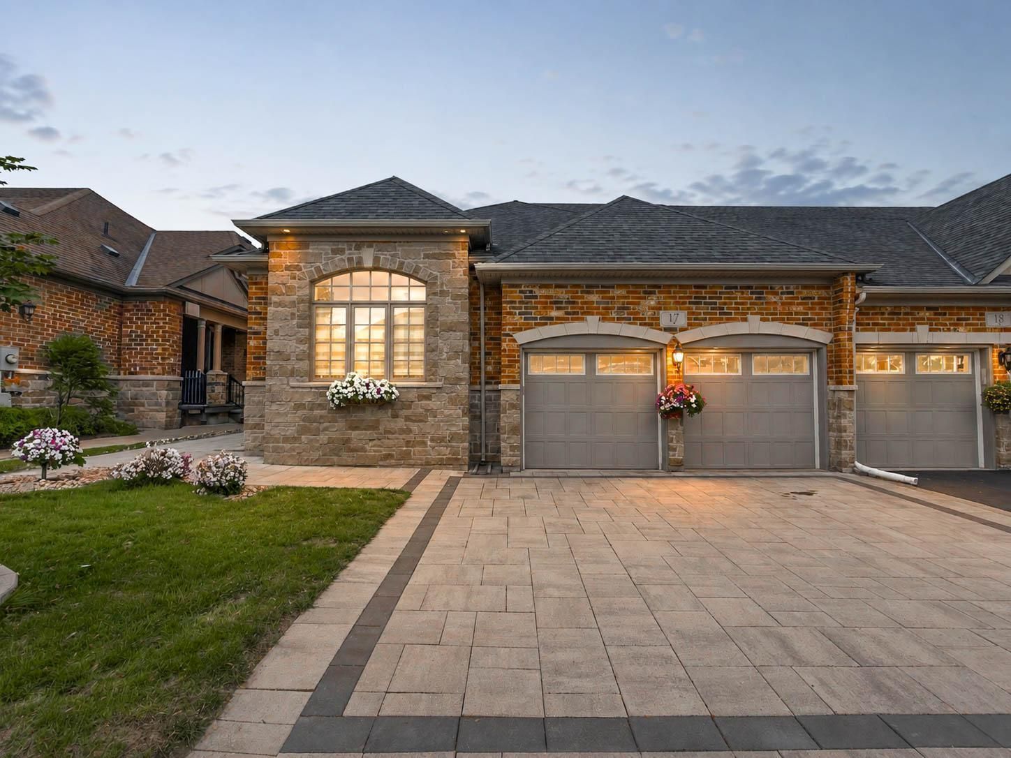1239 Baldwin Drive, Oakville, On L6j 2w4