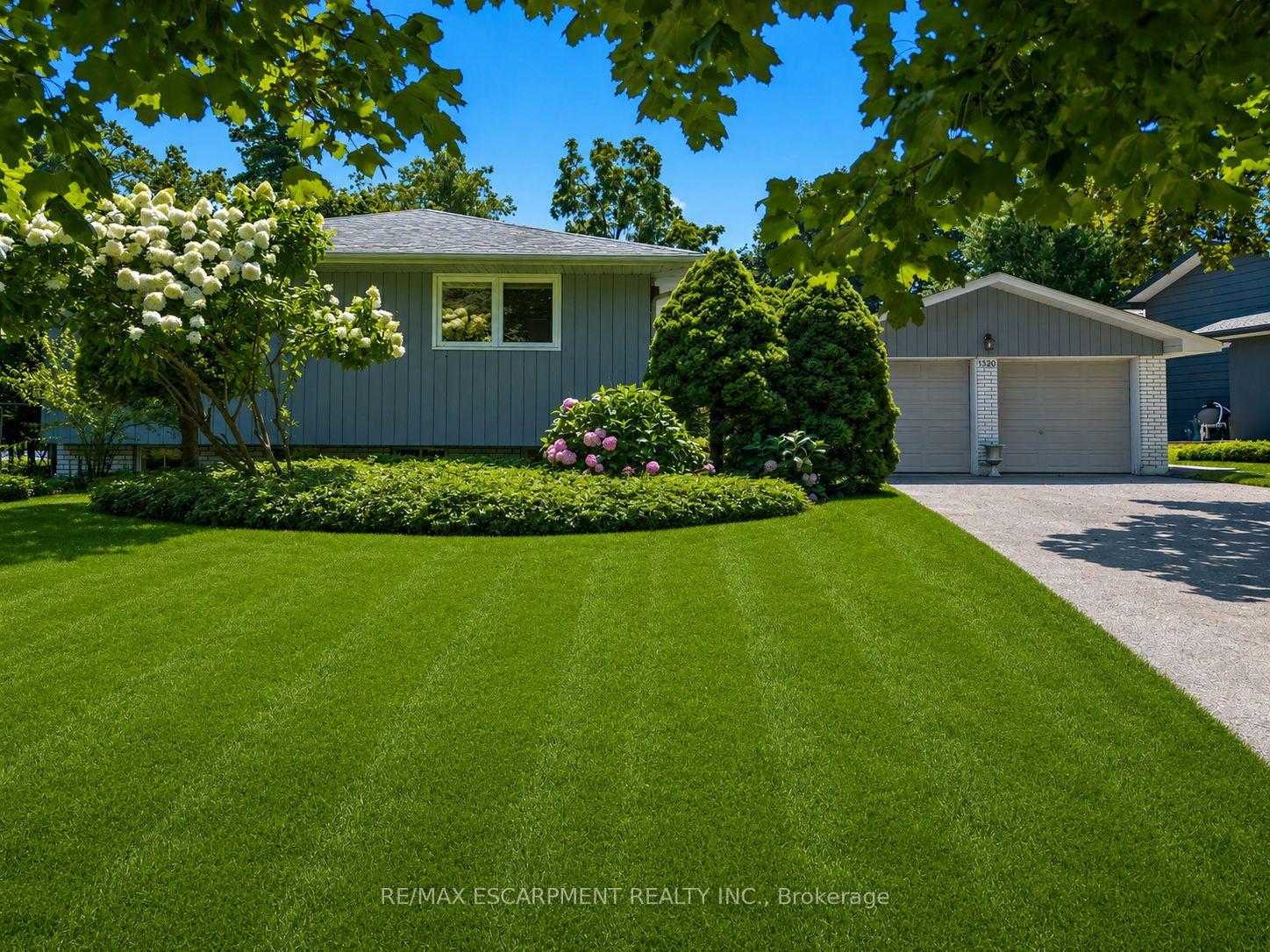 1320 Gatehouse Drive, Mississauga, On L5h 1a5