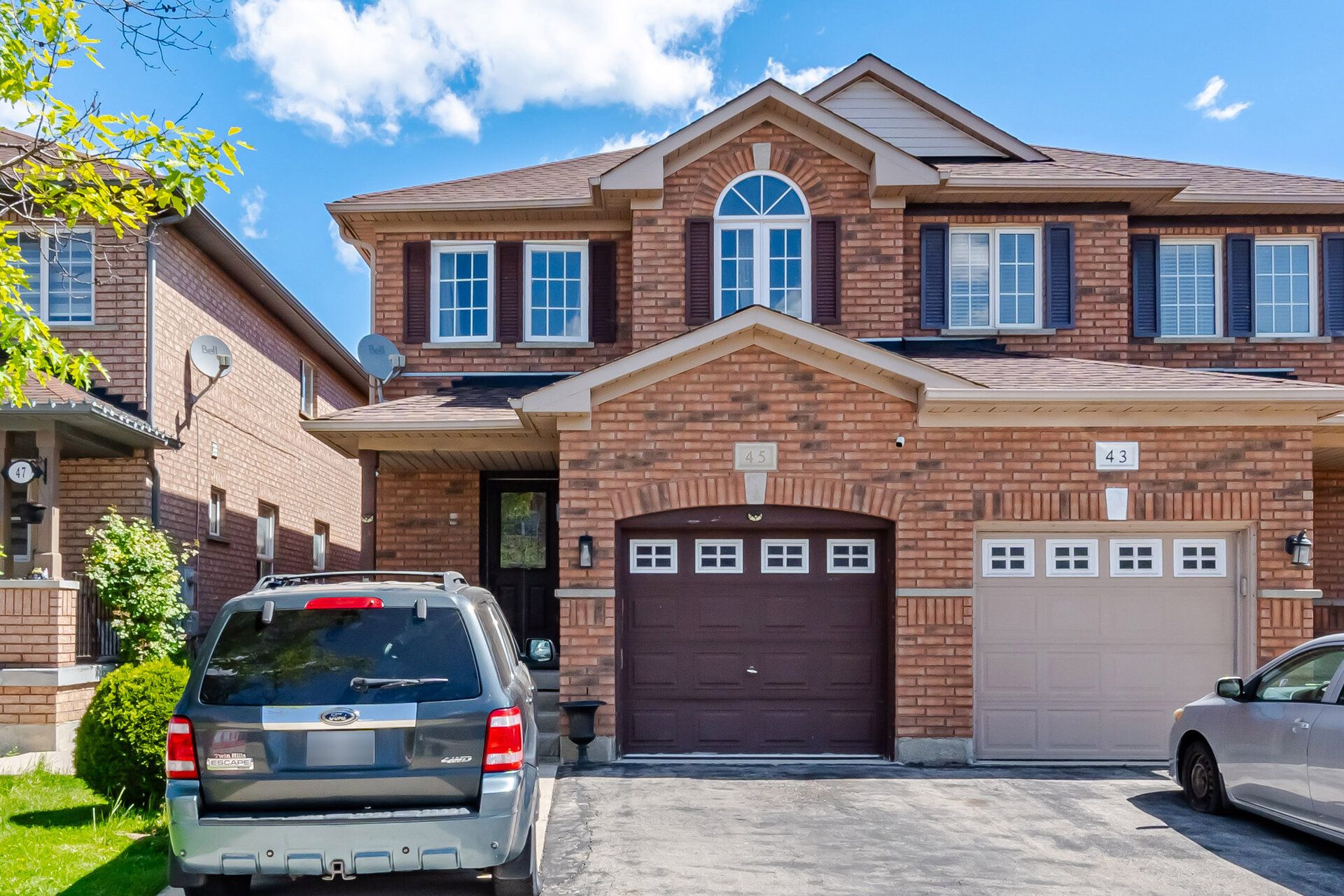 45 Ridgefield Court, Brampton, On L6p 1b4