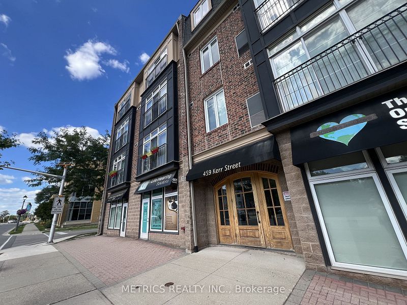 459 Kerr Street 201, Oakville, On L6k 3c2