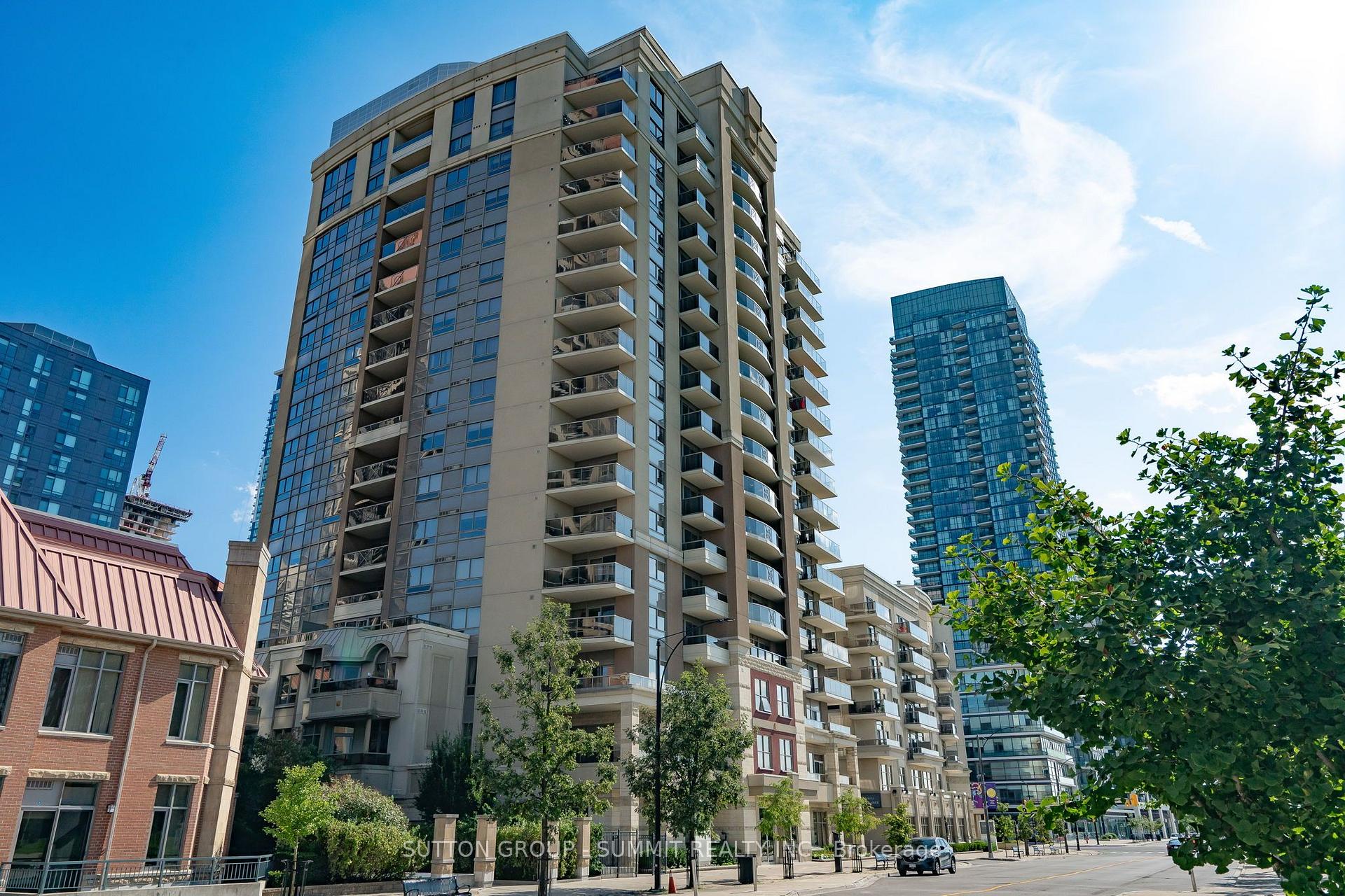 350 Princess Royal Drive 1505, Mississauga, On L5b 4n1