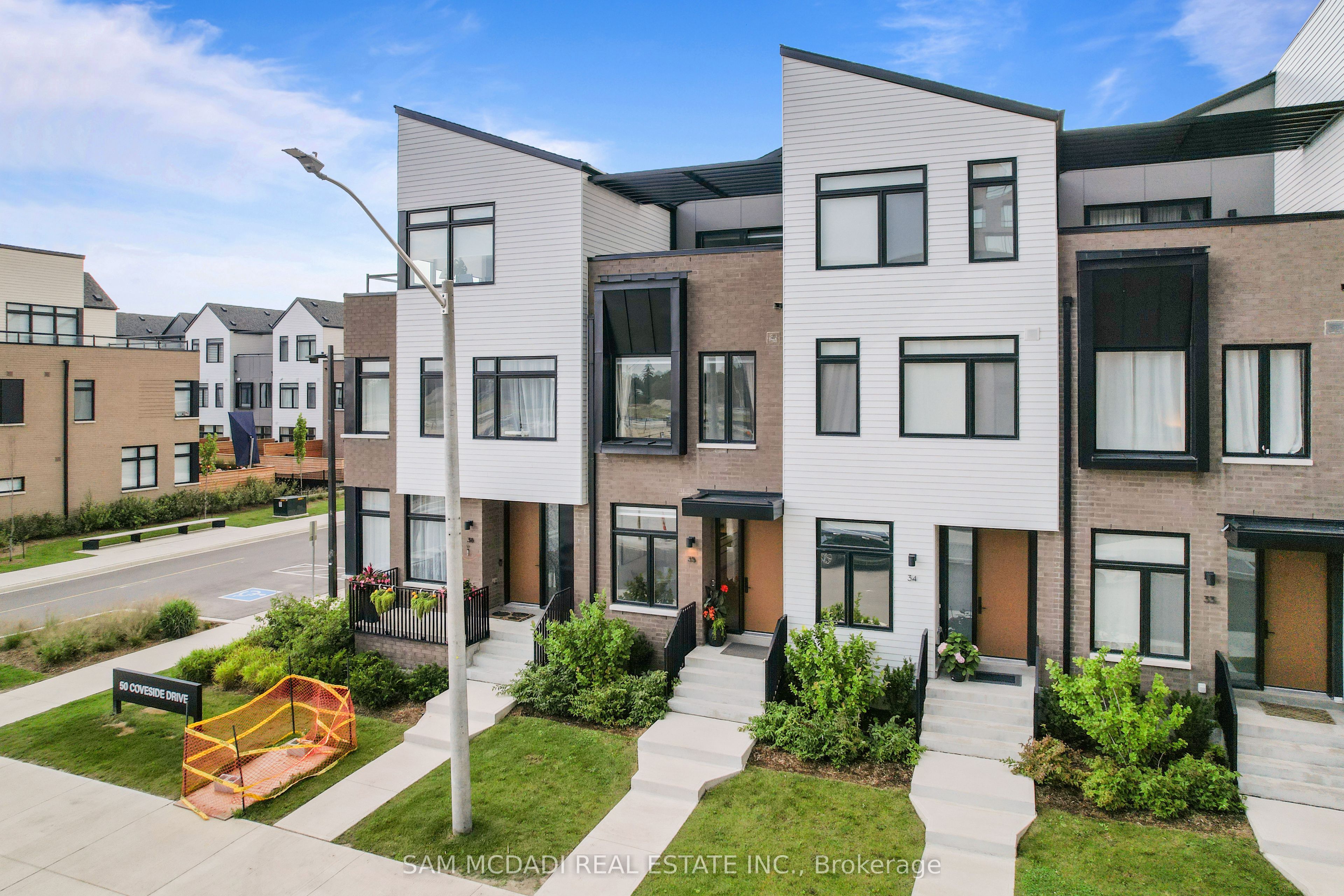 50 Coveside Drive 35, Mississauga, On L5h 0b2