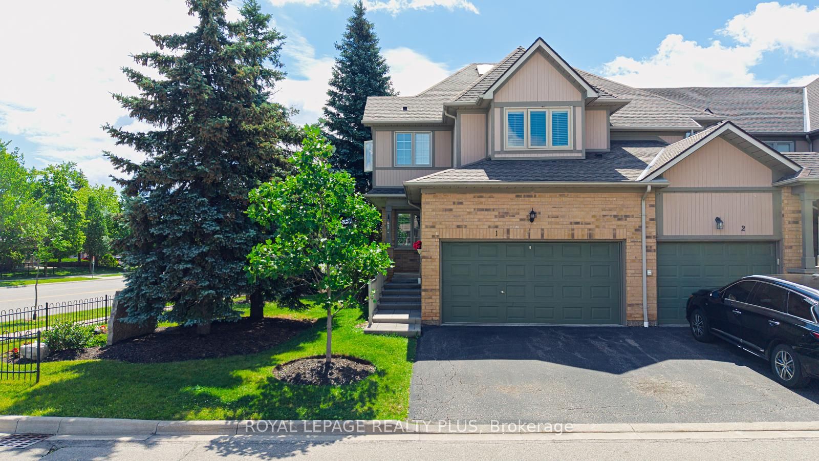 5658 Glen Erin Drive 1, Mississauga, On L5m 6c4