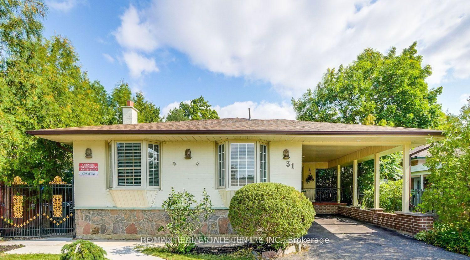 31 Haslemere Avenue, Brampton, On L6w 2x3