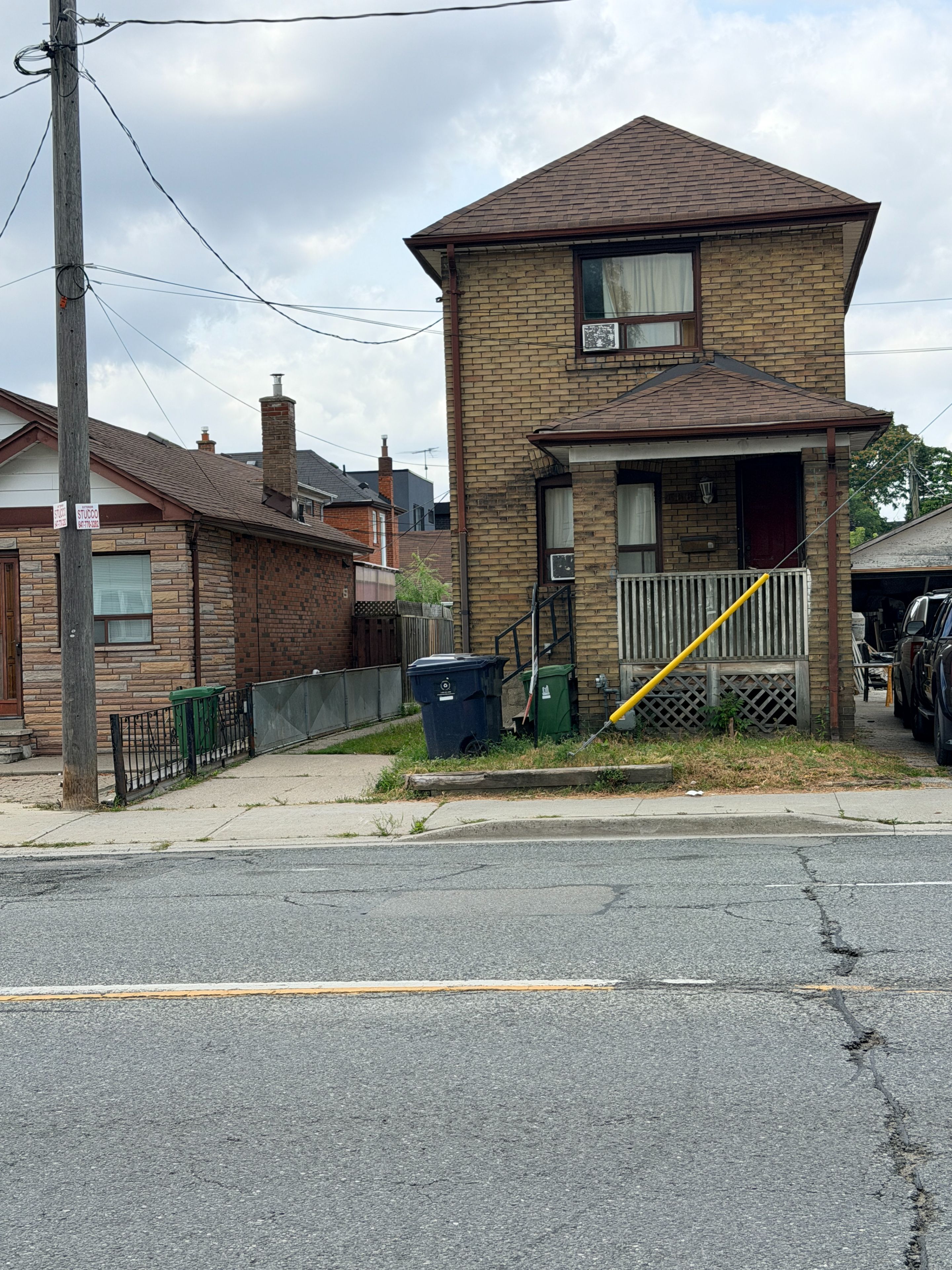 666 Jane Street, Toronto, On M6n 4a7