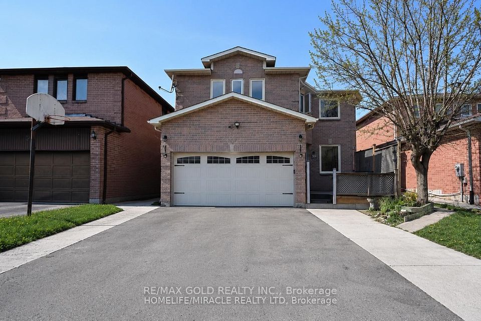 35 Kirk Drive, Brampton, On L6x 4e6