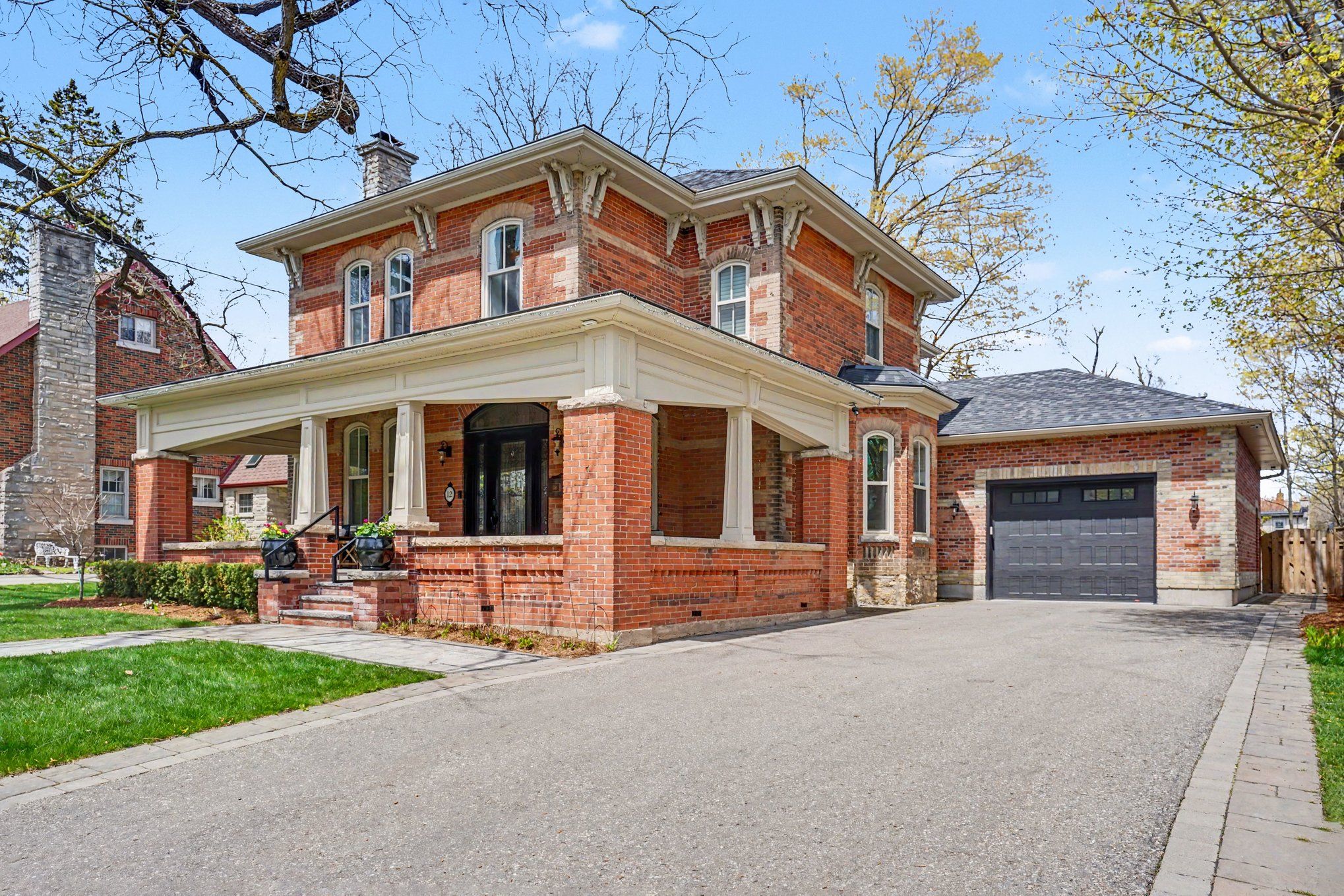 12 York Street, Orangeville, On L9w 1l6