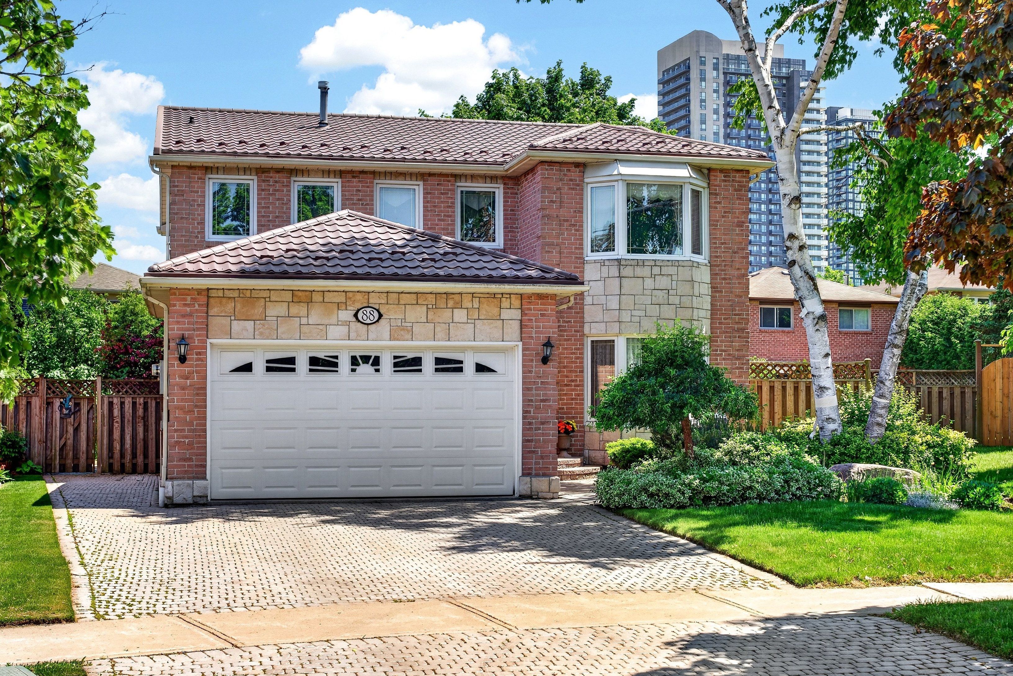88 Palomino Drive, Mississauga, On L4z 3h8