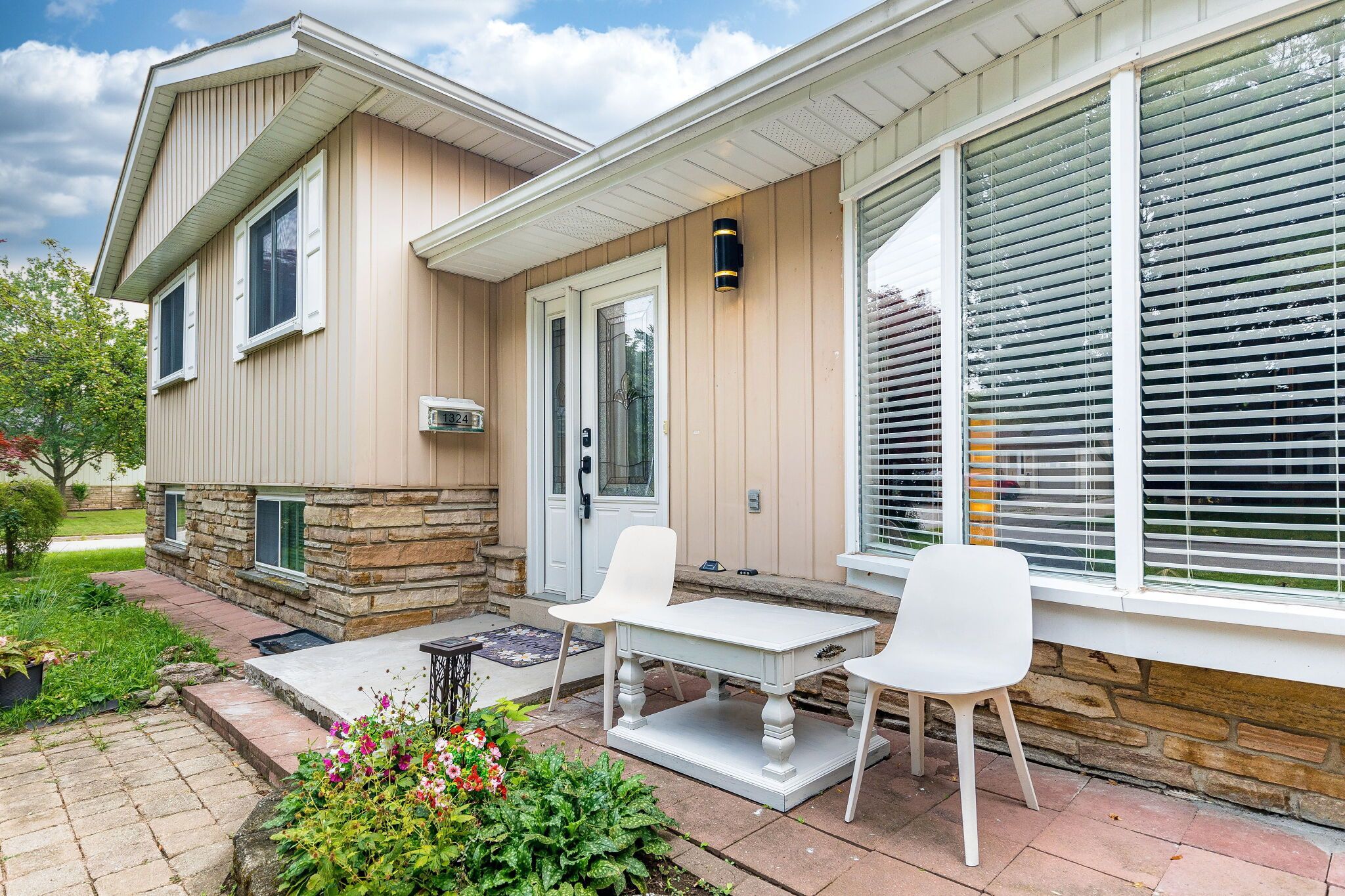 1324 Aldridge Crescent, Burlington, On L7m 1j1
