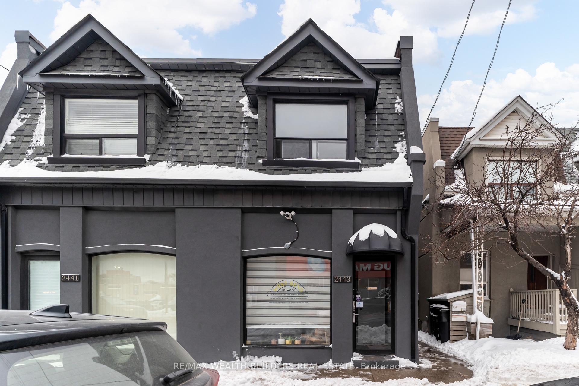 2443 Dundas Street W Upper Unit 2, Toronto, On M6p 1x3