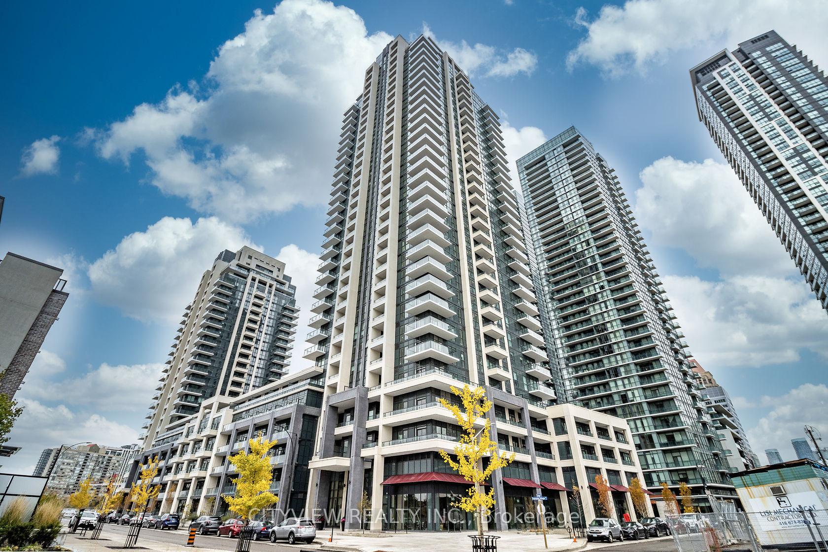 4055 Parkside Village Drive 1818, Mississauga, On L5b 0k8