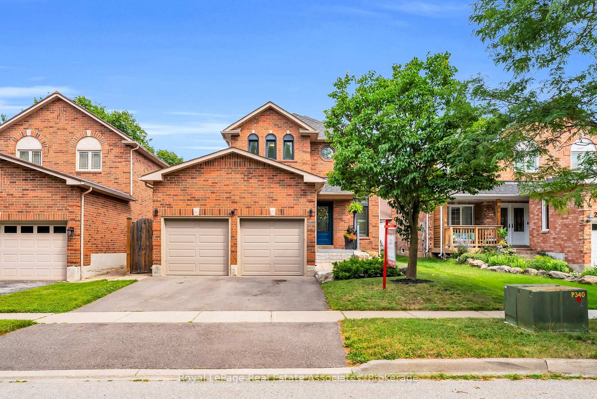 22 Mccullough Crescent, Halton Hills, On L7g 5n5