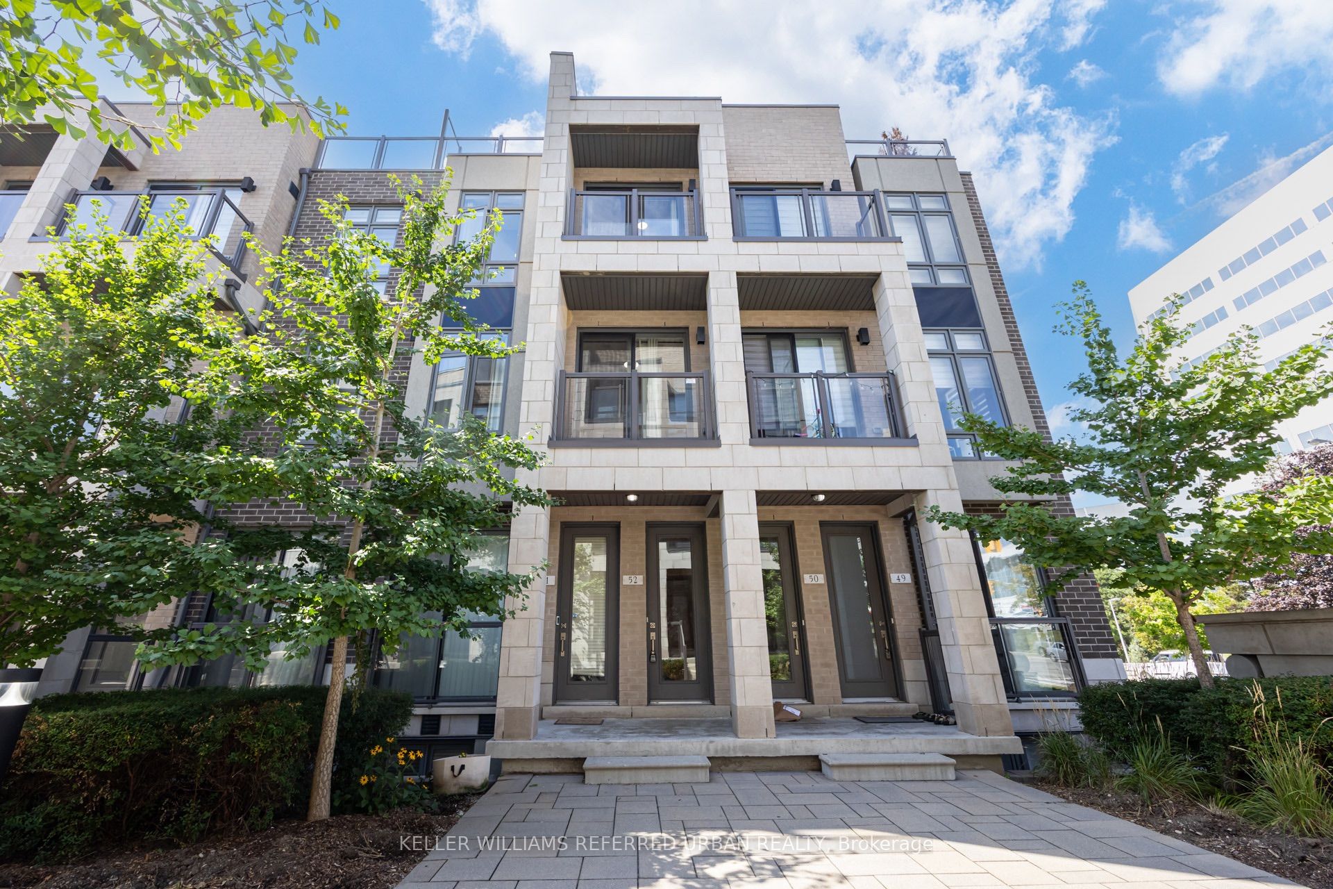 719 Lawrence Avenue W 52, Toronto, On M6a 0c6