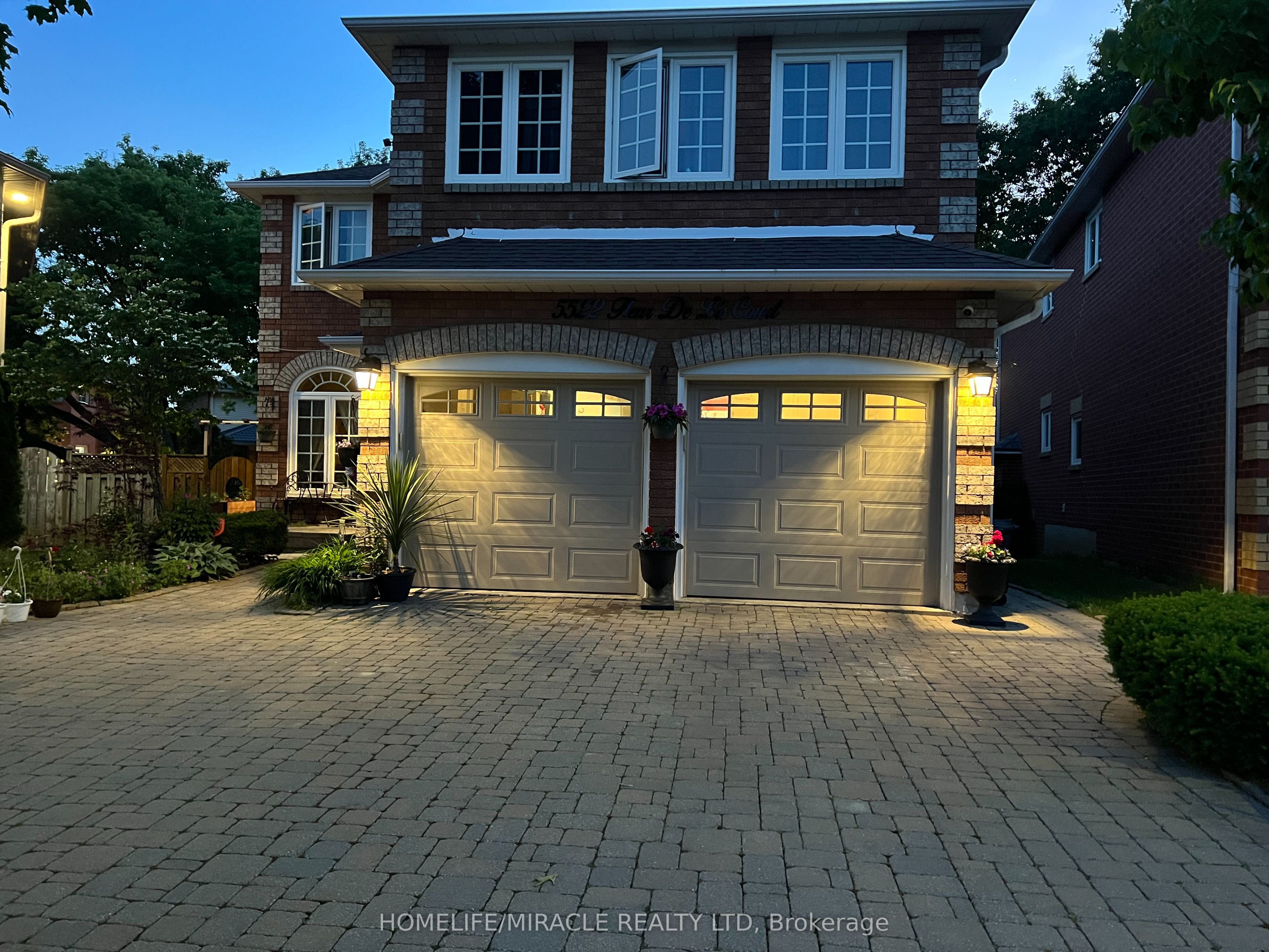 5522 Fleur-De-Lis Court, Mississauga, On L5r 2z6