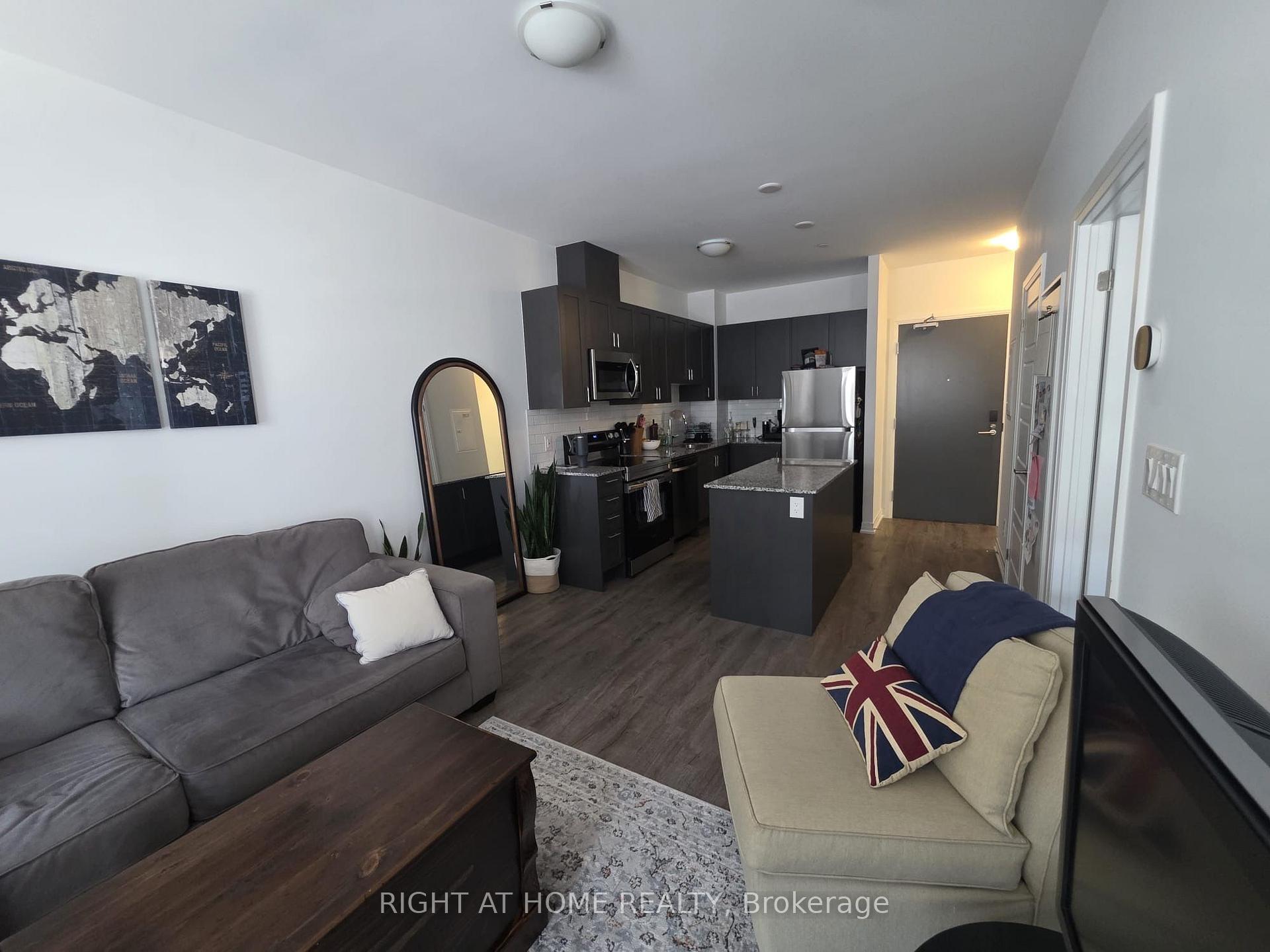 3285 Carding Mill Trail 204, Oakville, On L6m 5p7