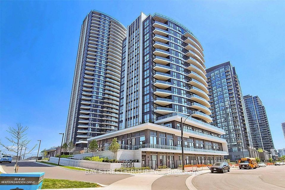 65 Watergarden Drive 302, Mississauga, On L5r 0g9