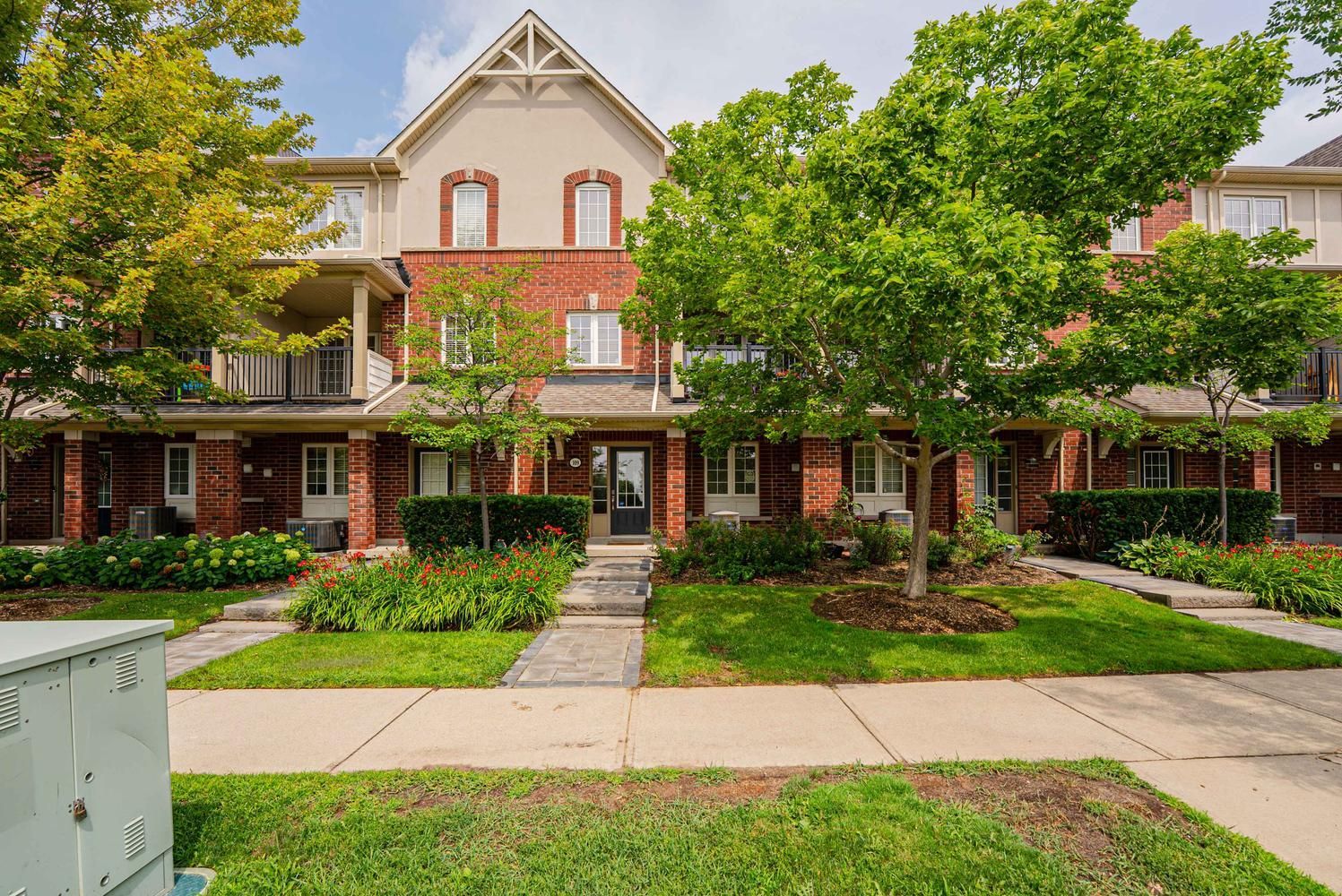 109 Georgian Drive 21, Oakville, On L6h 0e7