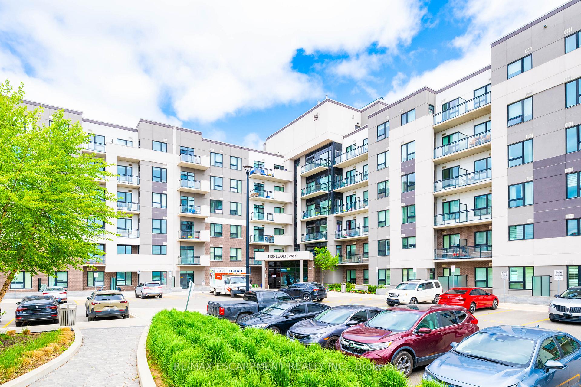 1105 Leger Way 101, Milton, On L9e 1k7