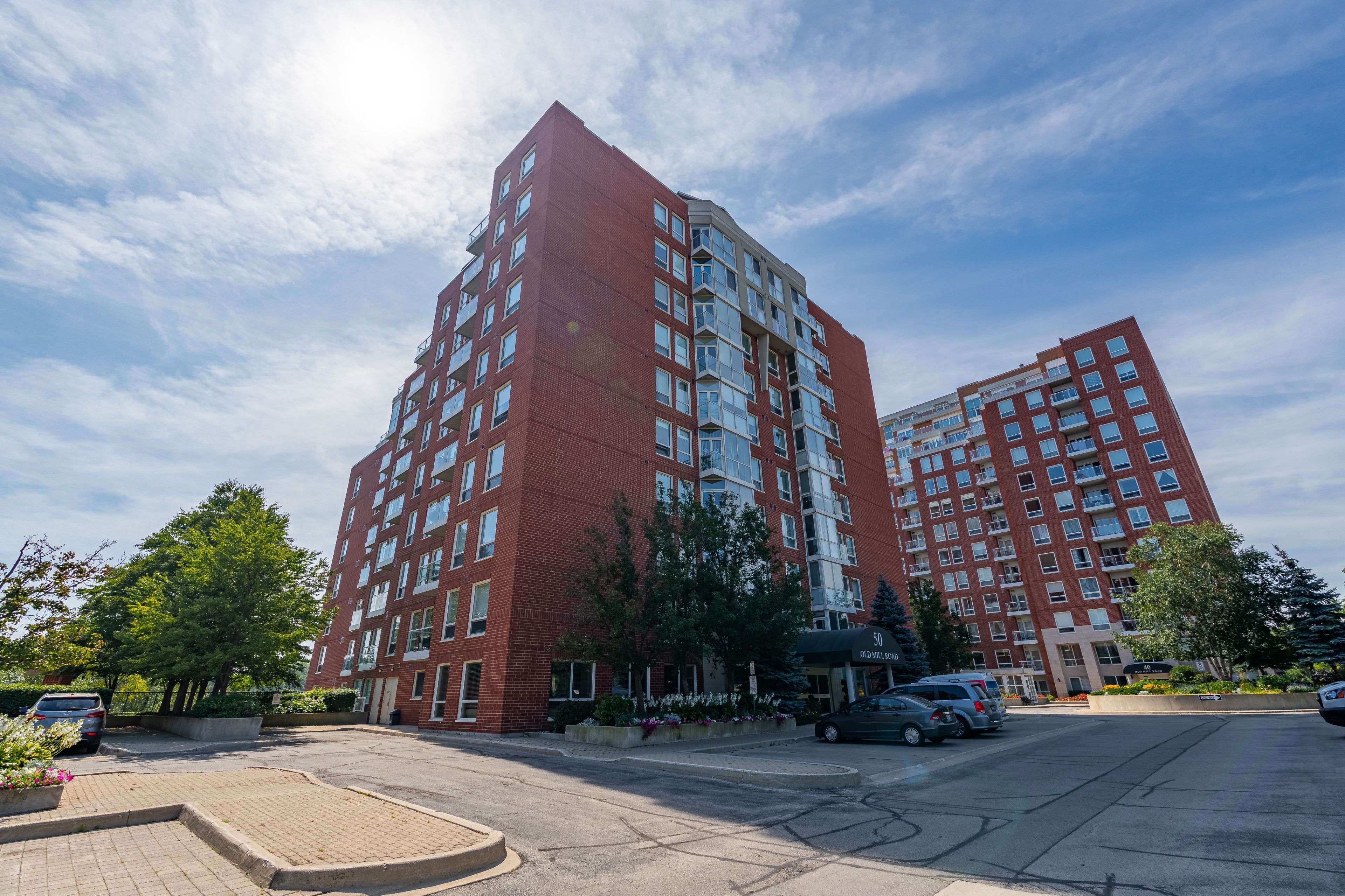 50 Old Mill Road 901, Oakville, On L6j 7w1