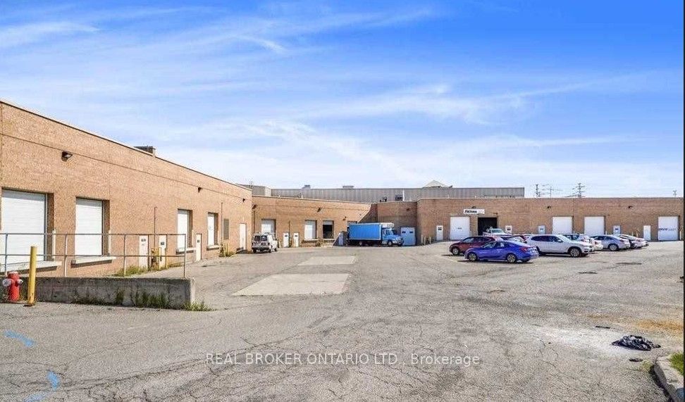 6660 Kennedy Road 27, Mississauga, On L5t 2m9
