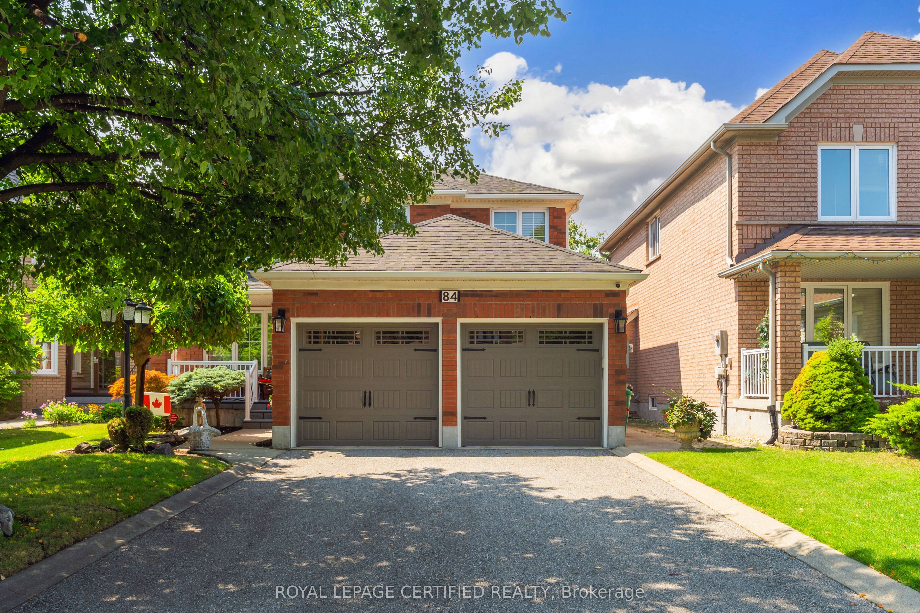 84 Softneedle Avenue, Brampton, On L6r 1l2