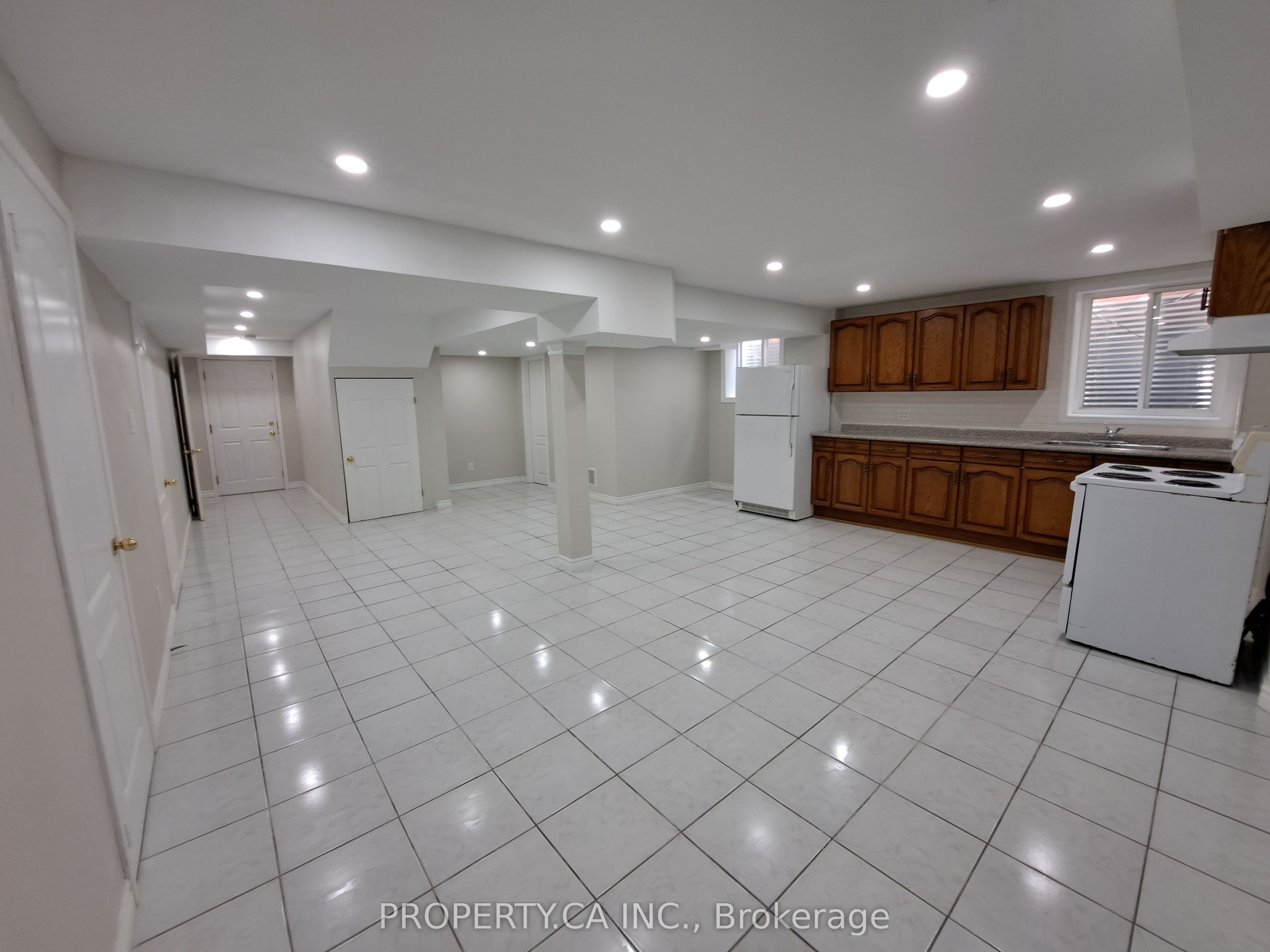 135 Sunny Meadow Boulevard Bsmt, Brampton, On L6r 2h8