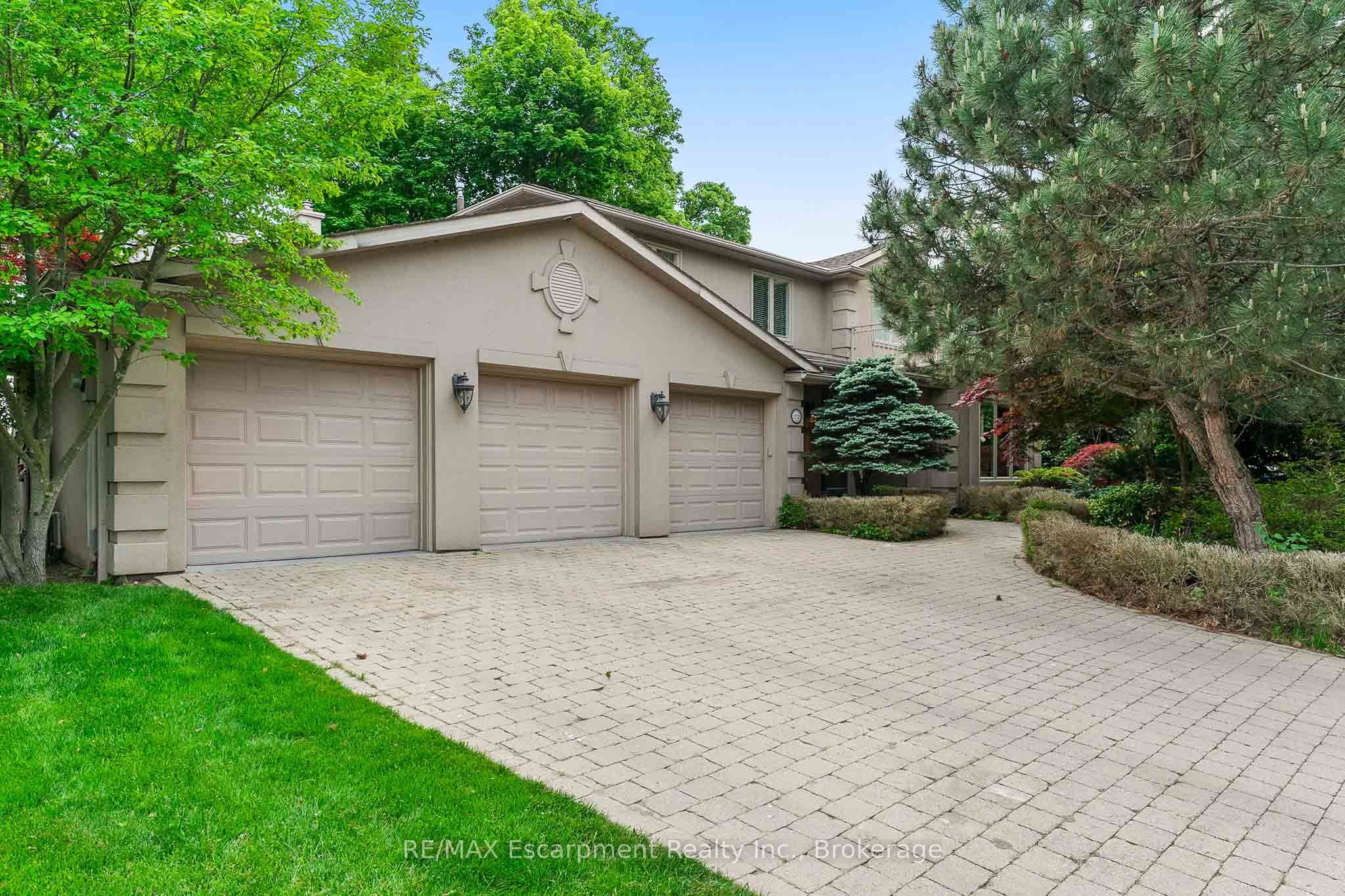 2372 Carrington Place, Oakville, On L6j 5p4