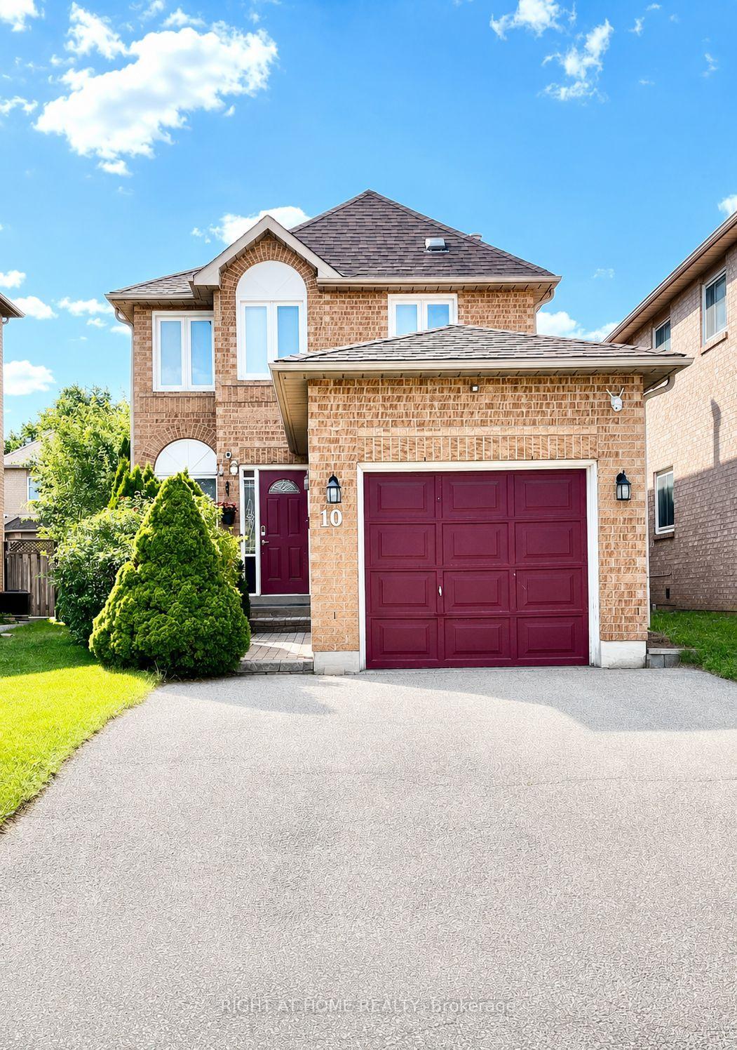 10 Banner Rd Road, Brampton, On L6x 4k6