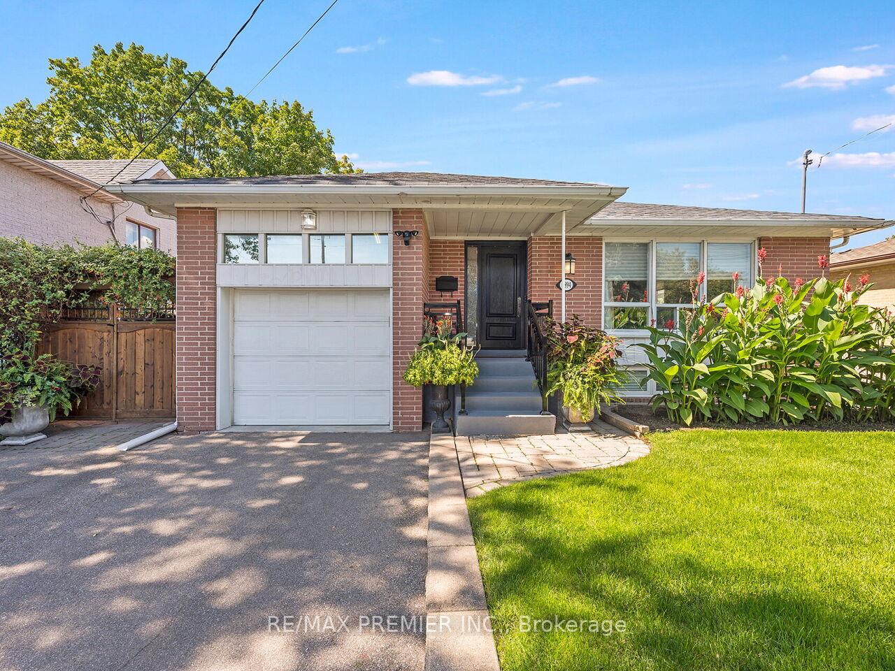 2894 Weston Road, Toronto, On M9m 2s5