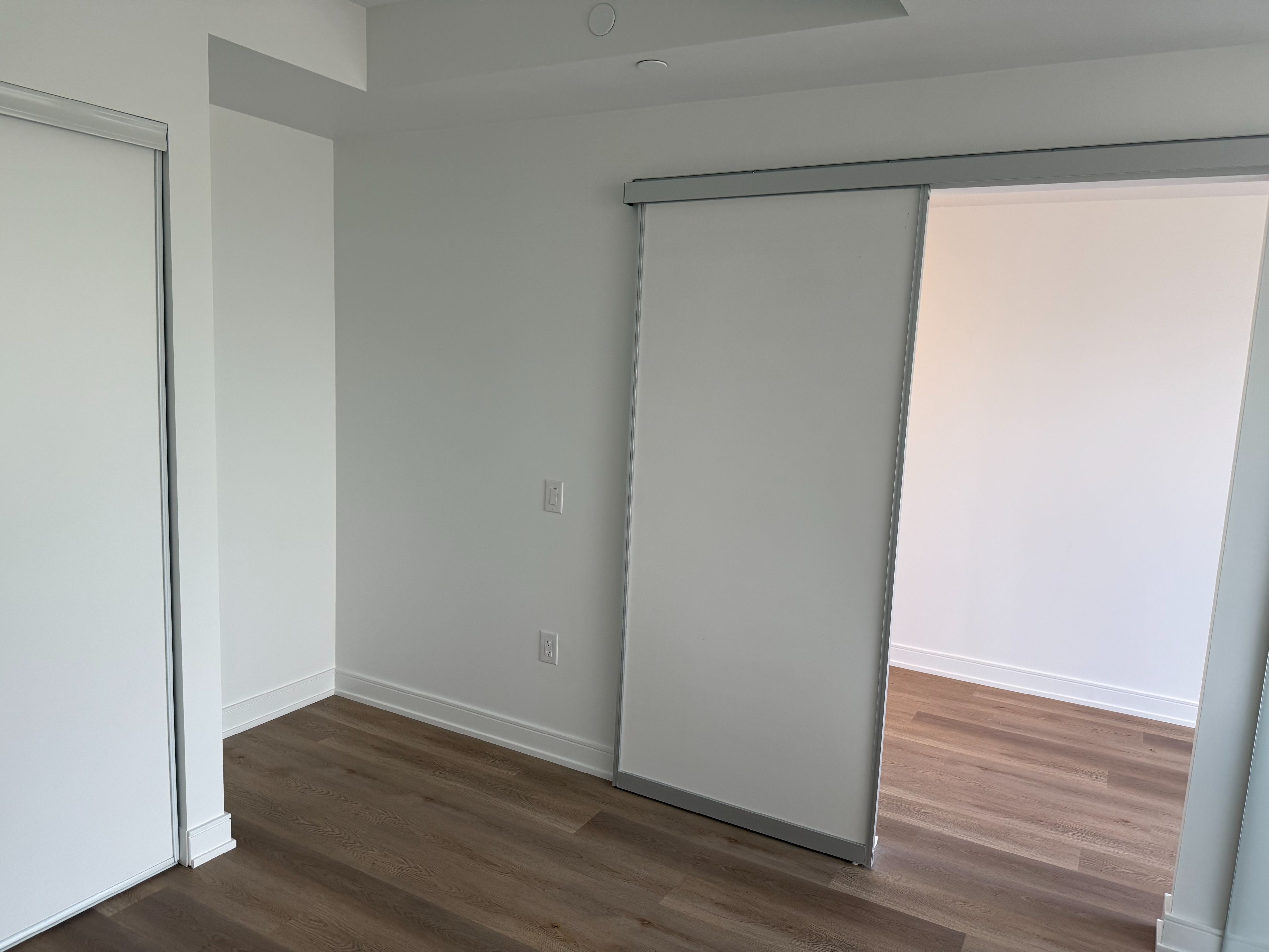 3009 Novar Road E 324, Mississauga, On L5b 0k2