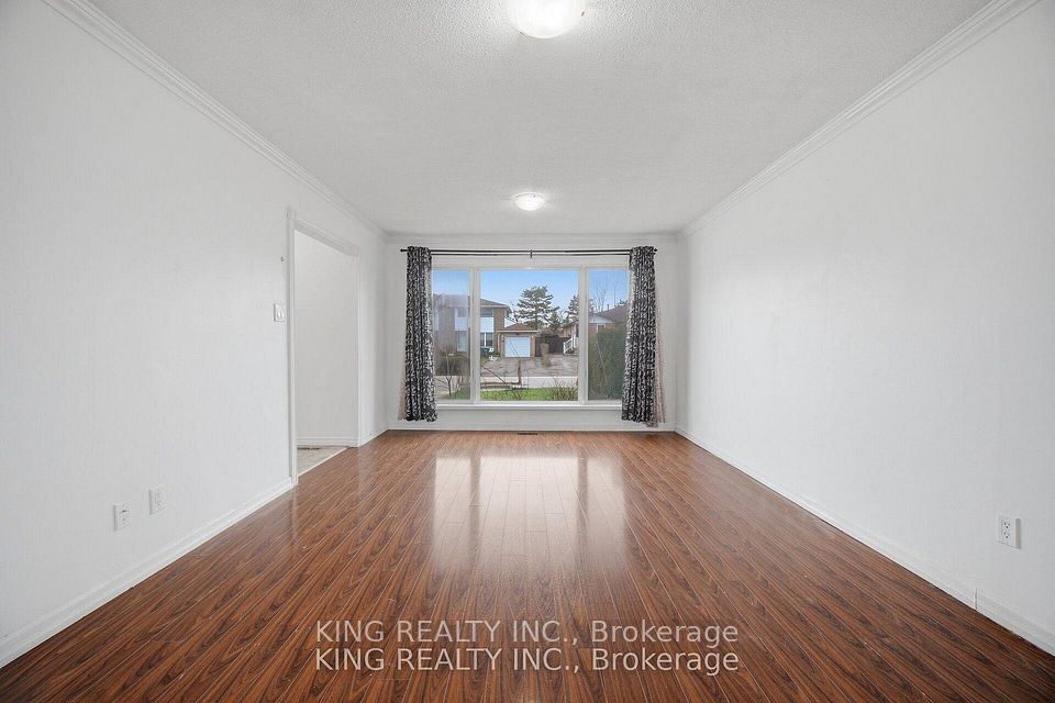 42 Flamingo Crescent, Brampton, On L6t 2g5