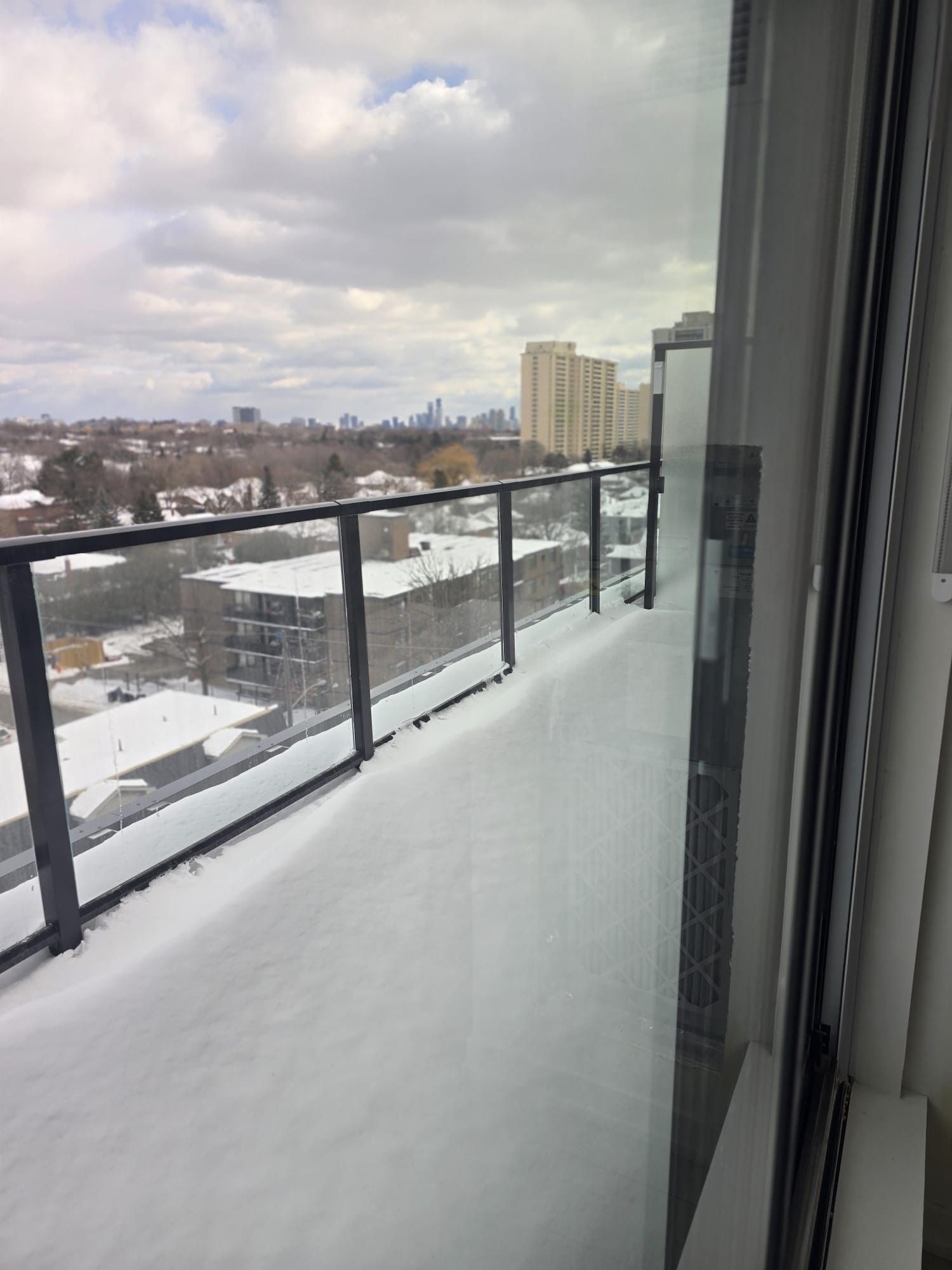 556 Marlee Avenue 809, Toronto, On M6b 0b1