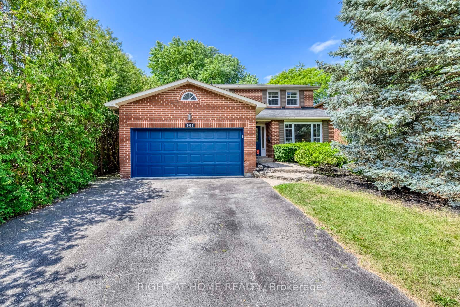 1025 Vanier Drive, Mississauga, On L5h 4b2