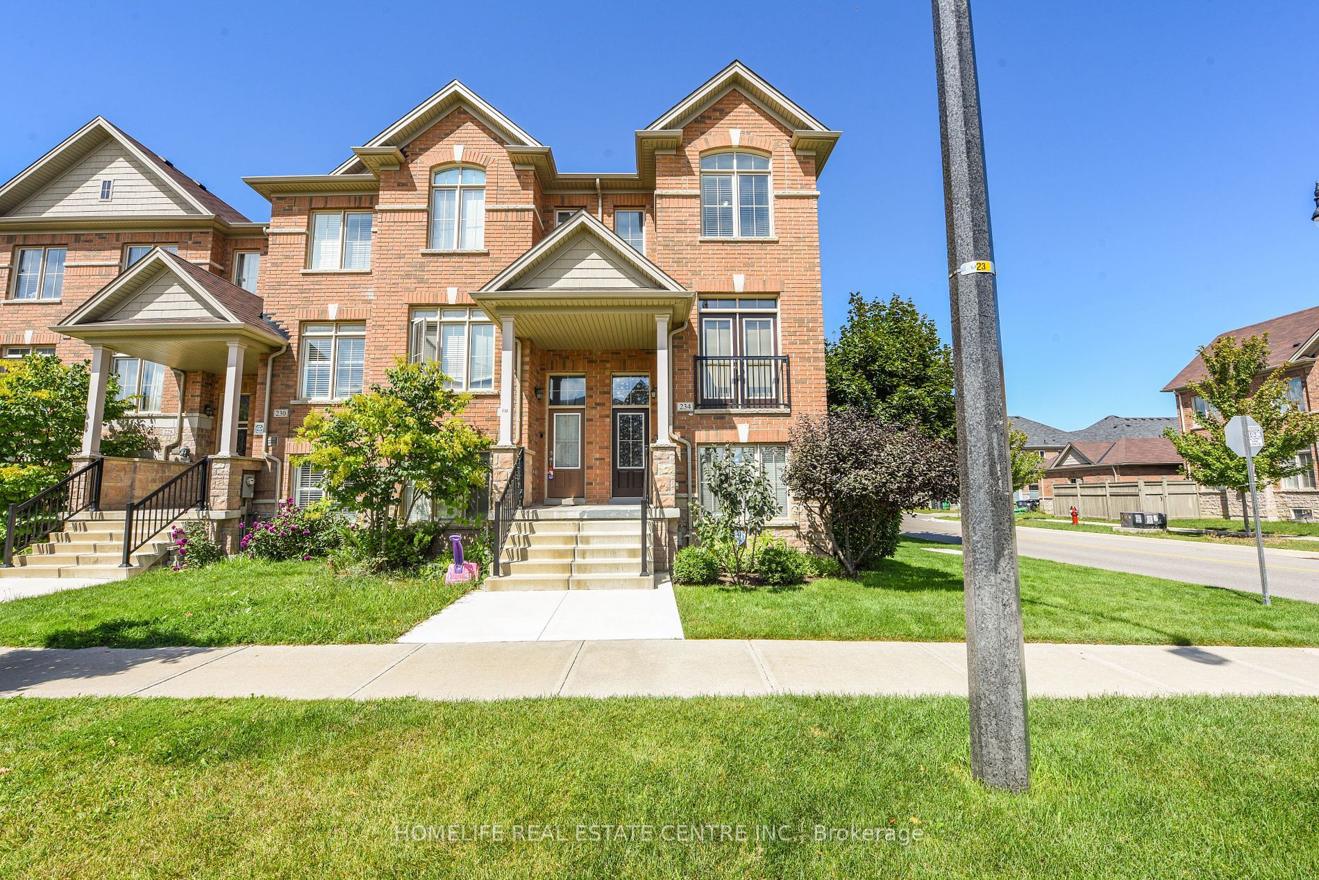 234 Inspire Boulevard, Brampton, On L6r 3w5