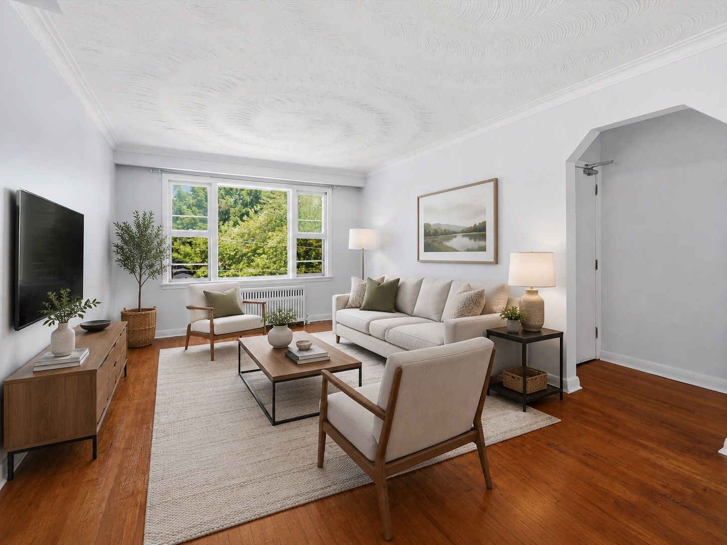 46 Albert Avenue 5, Toronto, On M8v 2l7