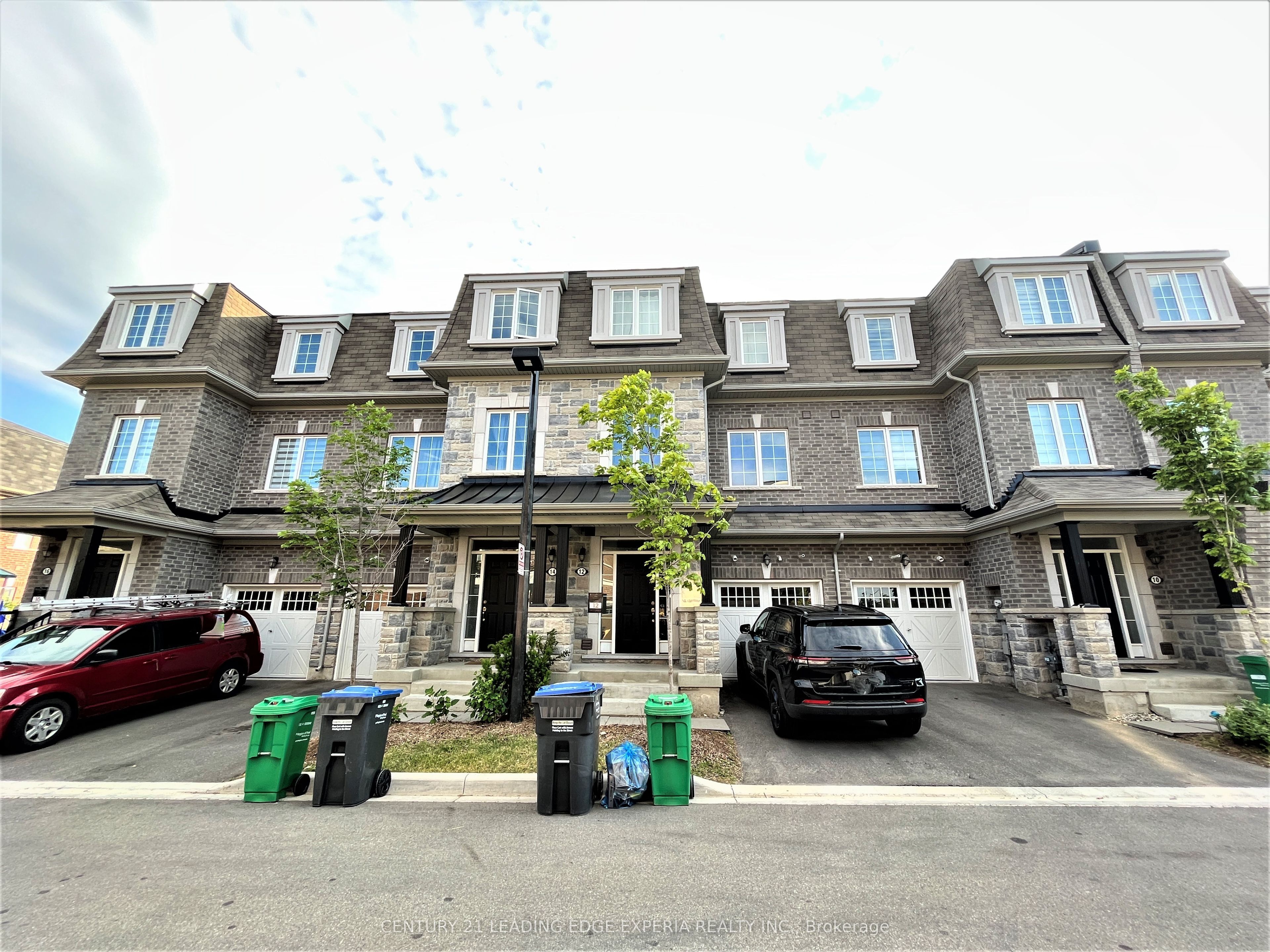 12 Pomarine Way W, Brampton, On L6x 5r6