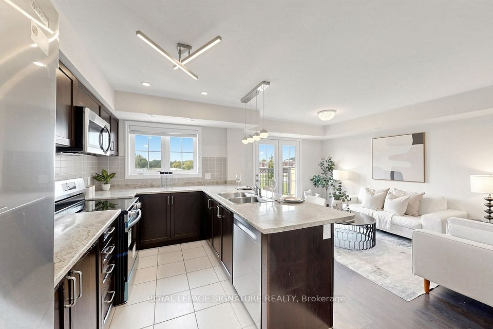 2441 Greenwich Drive 11, Oakville, On L6m 0s3