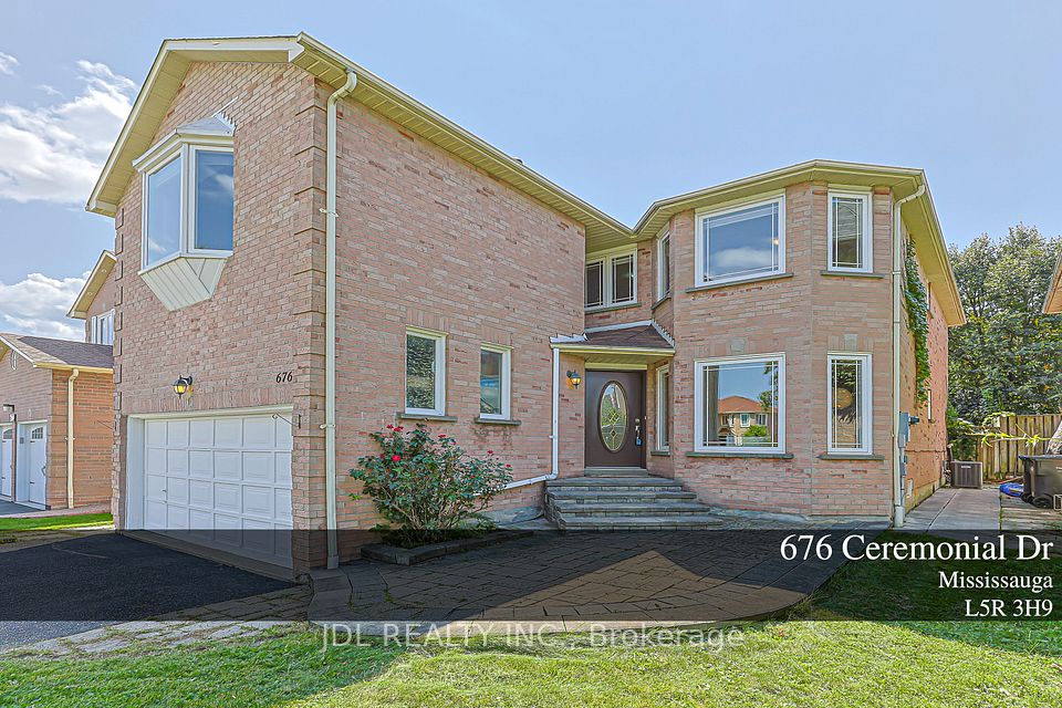 676 Ceremonial Drive, Mississauga, On L5r 3h9